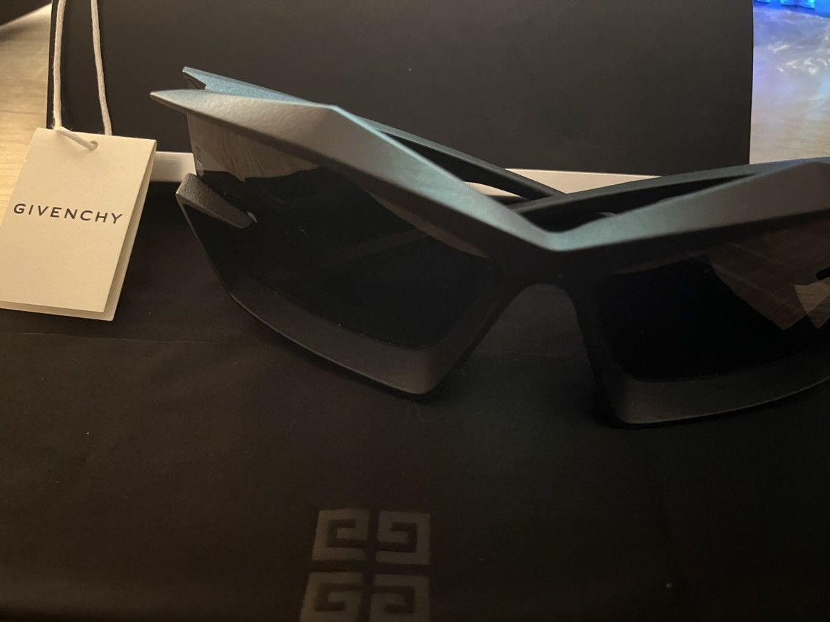 Givenchy Givenchy Giv Cut Sunglasses Size ONE SIZE - 3 Thumbnail