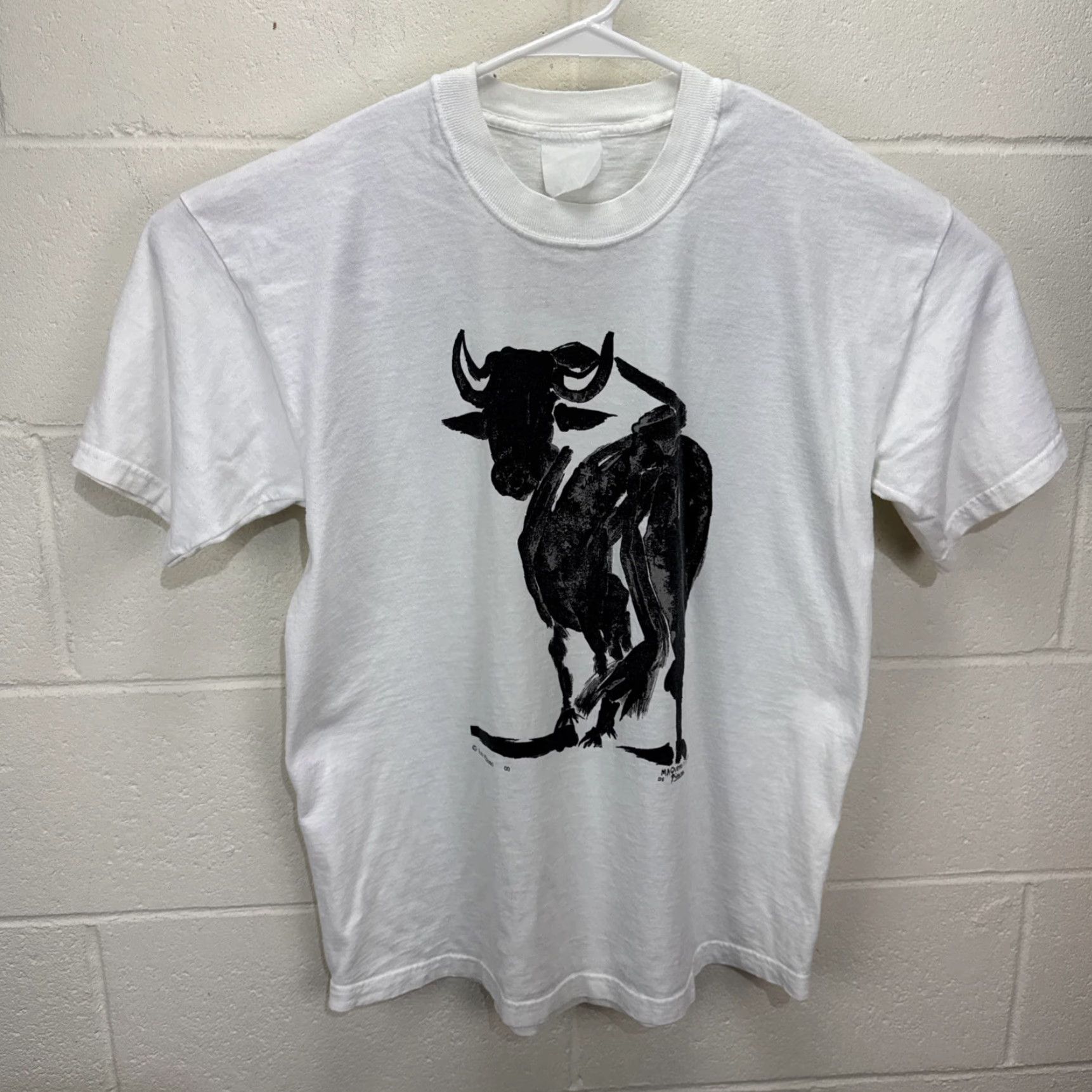 Vintage VINTAGE Picasso Bull Graphic Print T-Shirt Large White 90s Art Mens Size US L / EU 52-54 / 3 - 2 Thumbnail