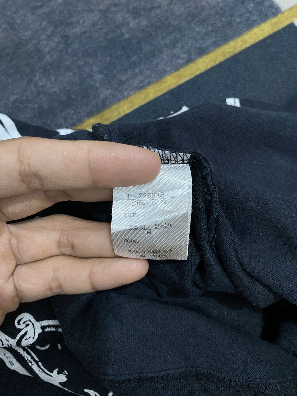 20471120 Y2K THRUXTON IFSIXWASNINE PUNKS STYLE LONG SLEEVE Size US M / EU 48-50 / 2 - 4 Thumbnail