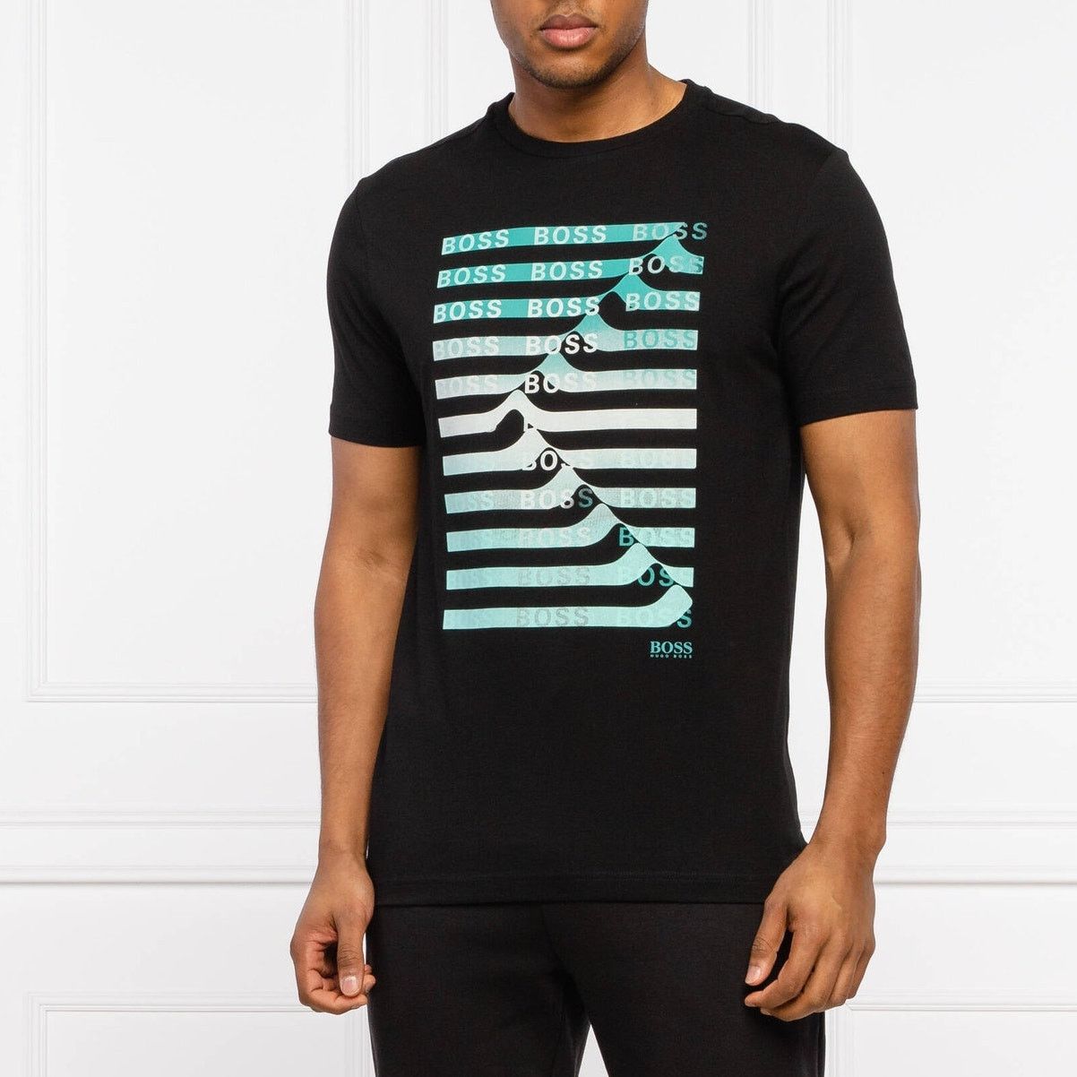 Hugo Boss Hugo Boss Bionic / Green "Teeonic_99" Shirt Graphic Print L Size US L / EU 52-54 / 3 - 2 Thumbnail