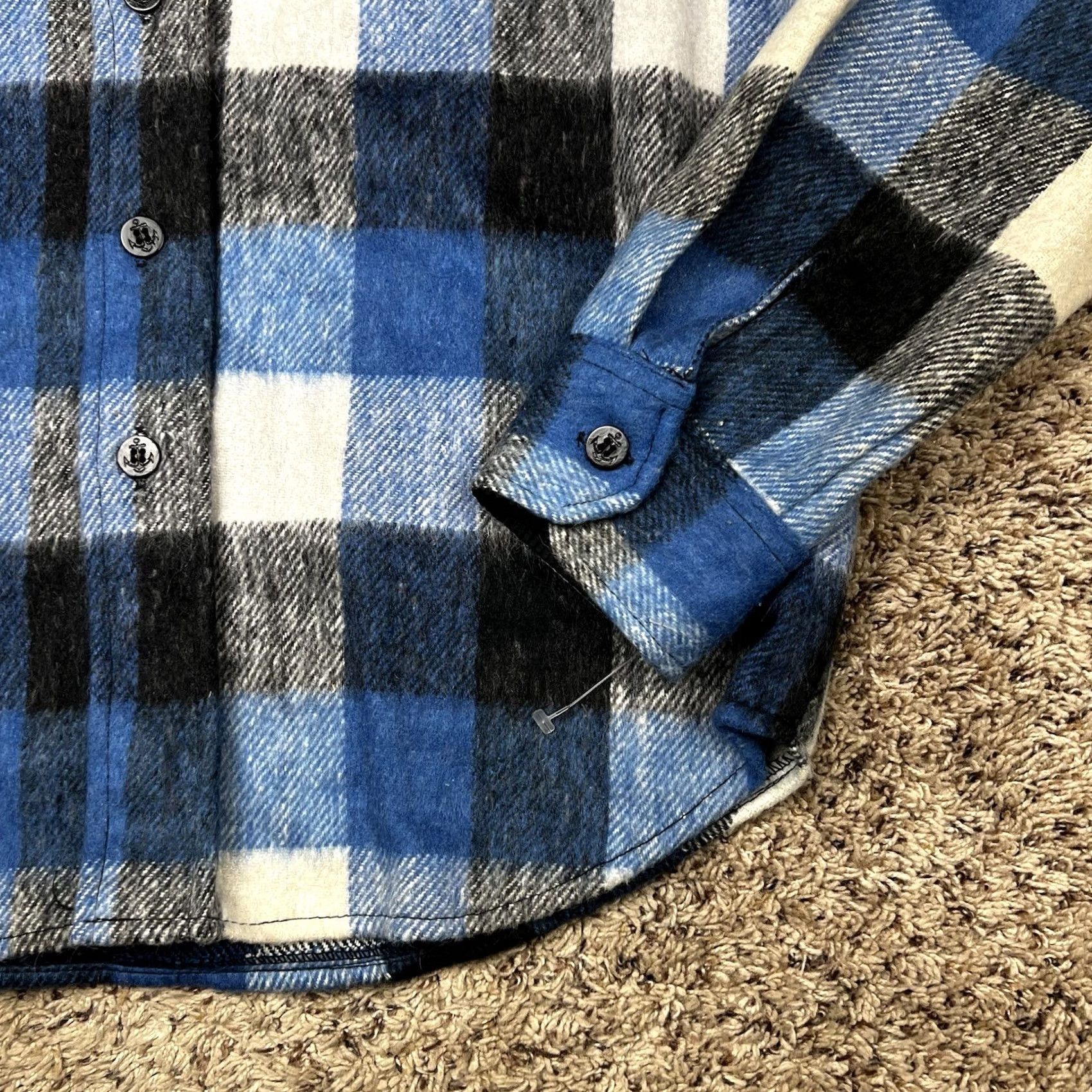 Vintage VINTAGE Outdoor Exchange Flannel Shirt Mens Large Blue Plaid 90s Size US L / EU 52-54 / 3 - 5 Thumbnail
