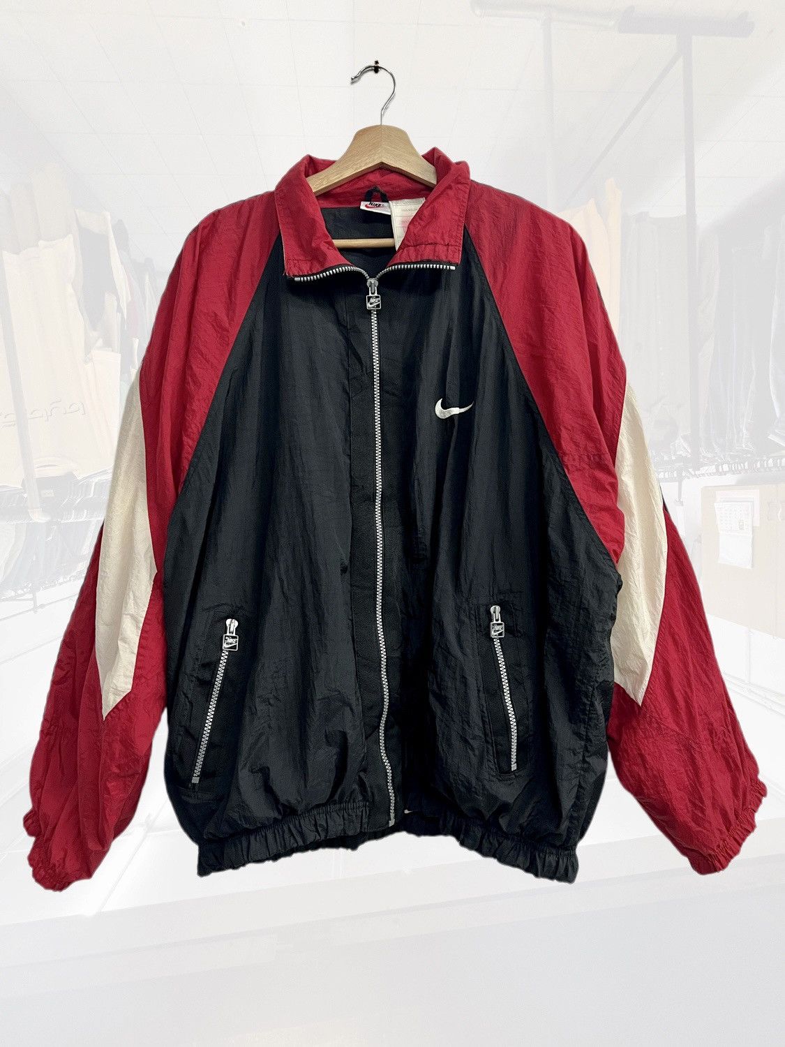 Nike × Vintage Vintage 90s Nike Windbreaker Zipper Jacket Size US XL / EU 56 / 4 - 1 Thumbnail