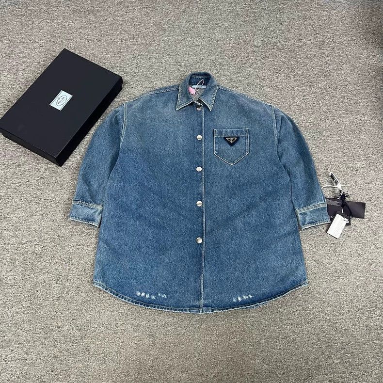 Prada Prada Size 36 Triangle silhouette denim shirt jacket size Size US S / EU 44-46 / 1 - 1 Thumbnail