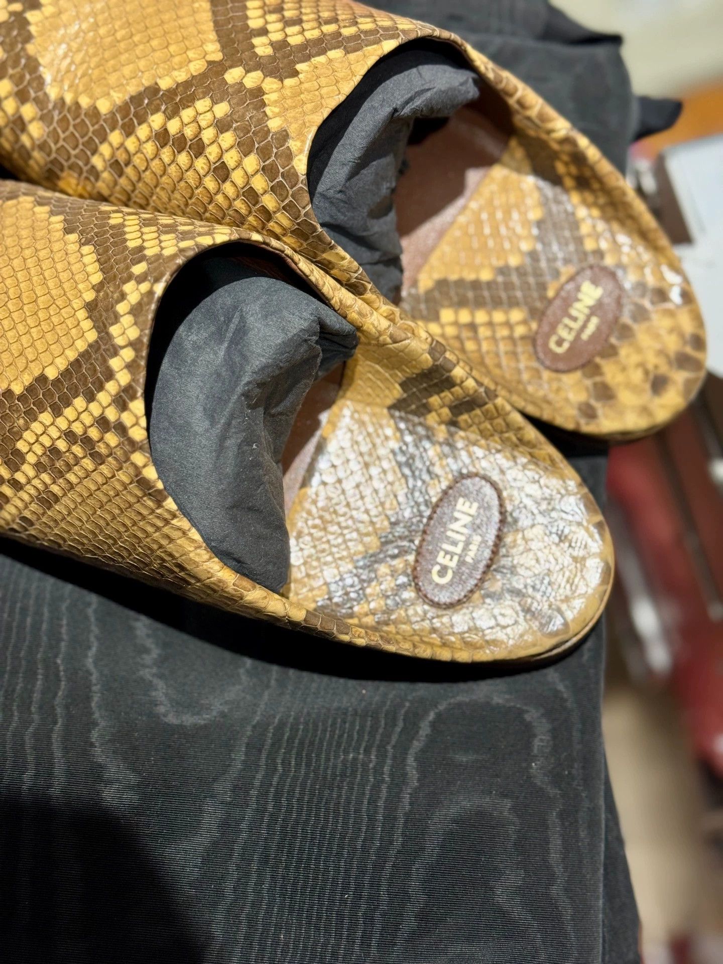 Celine CELINE Hedi 2020ss Runway Snake Skin Mules 41 Size US 8 / EU 41 - 2 Thumbnail