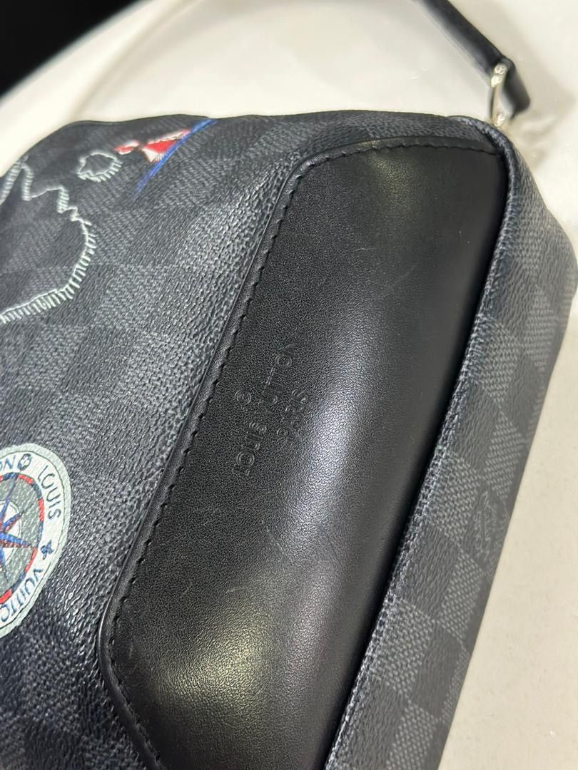 Louis Vuitton LOUIS VUITTON AVENUE DAMIER WORLD MAP GRAPHITE CANVAS SLING Size ONE SIZE - 5 Thumbnail