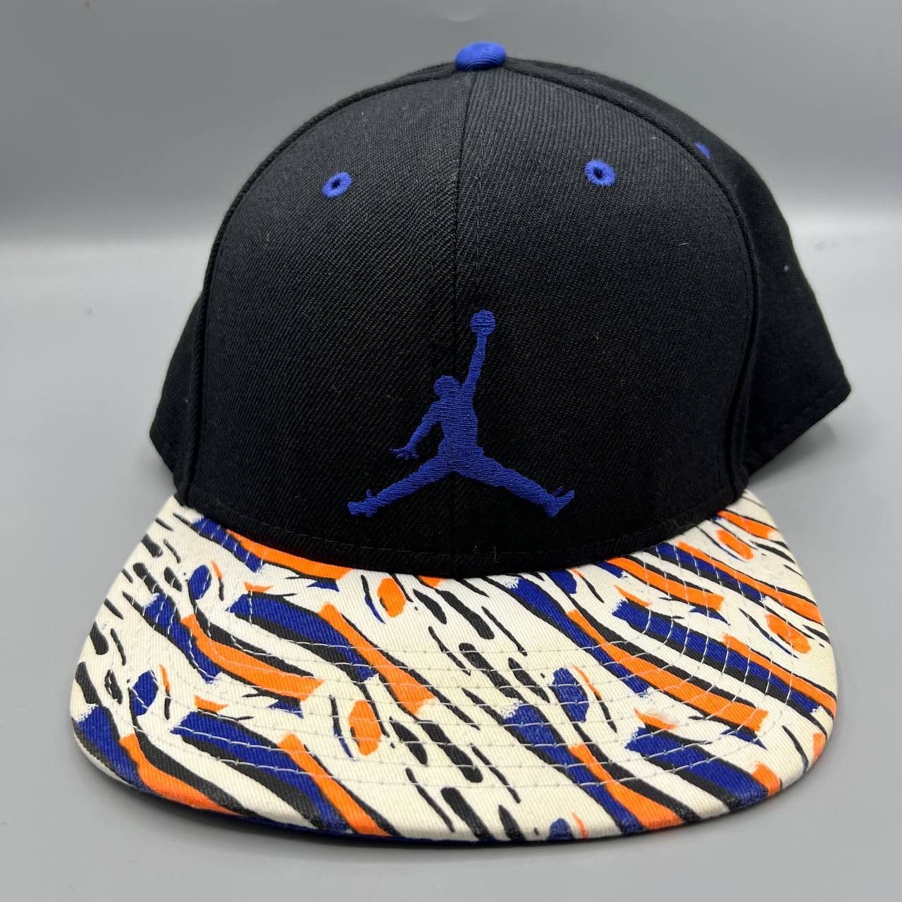 Jordan Brand Air Jordan True Hat Men Embroidered Jumpman Snap Back Cap Size ONE SIZE - 1 Thumbnail