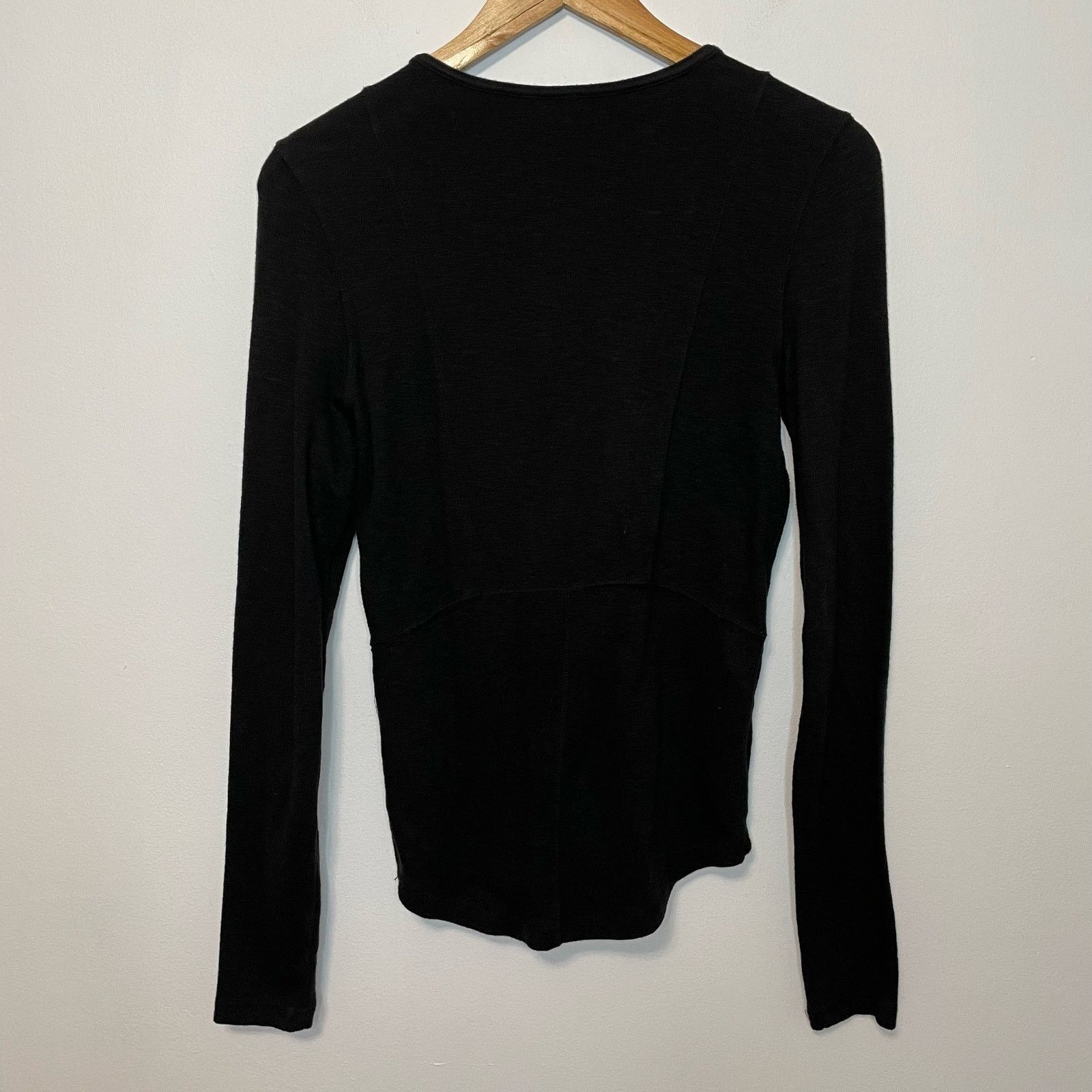 Free People Free People Black Long Sleeve M Womens Lace Up Casual Layer Size M / US 6-8 / IT 42-44 - 3 Thumbnail