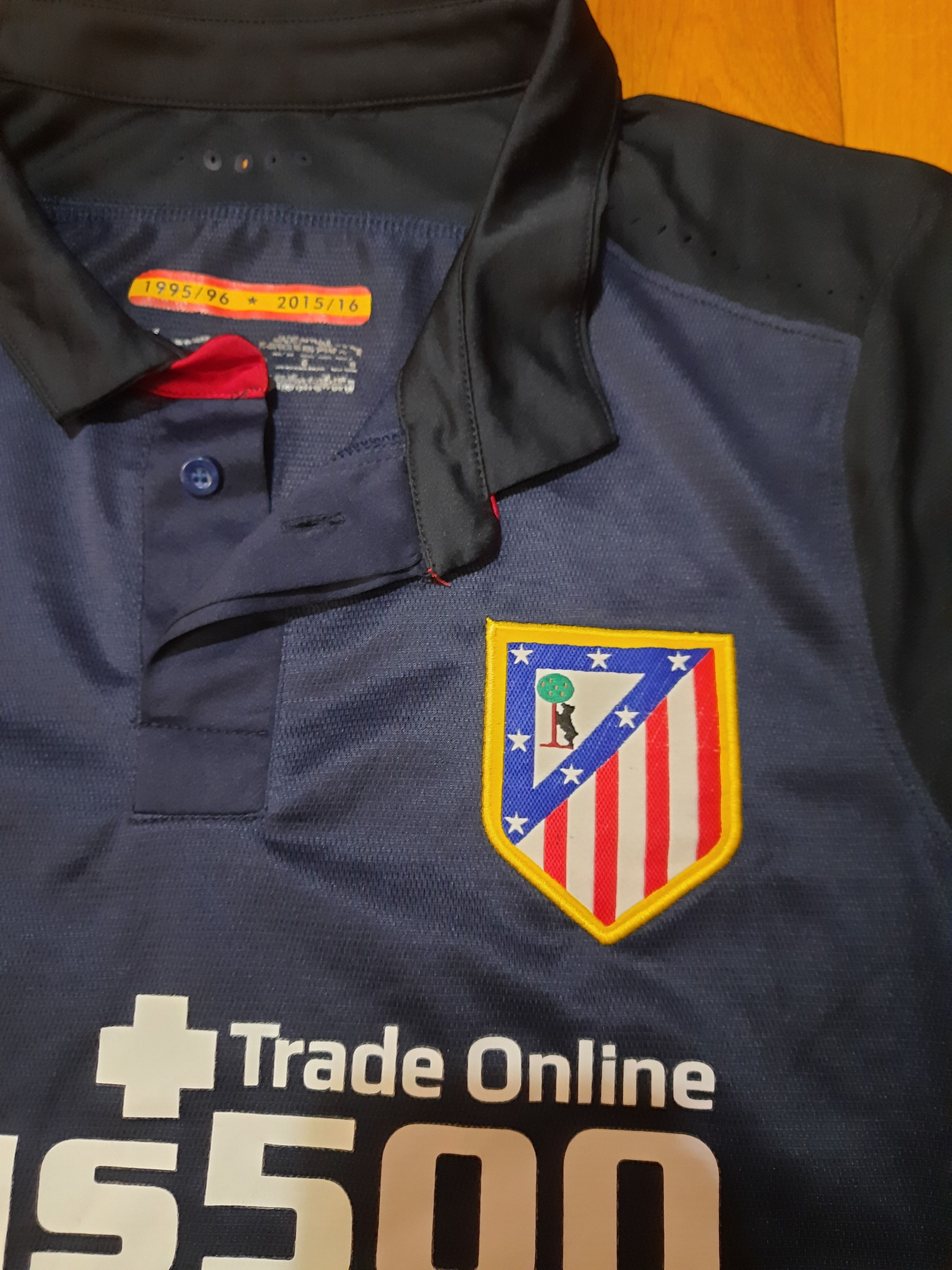 Other Atletico Madrid Football Soccer Jersey Size US S / EU 44-46 / 1 - 2 Thumbnail