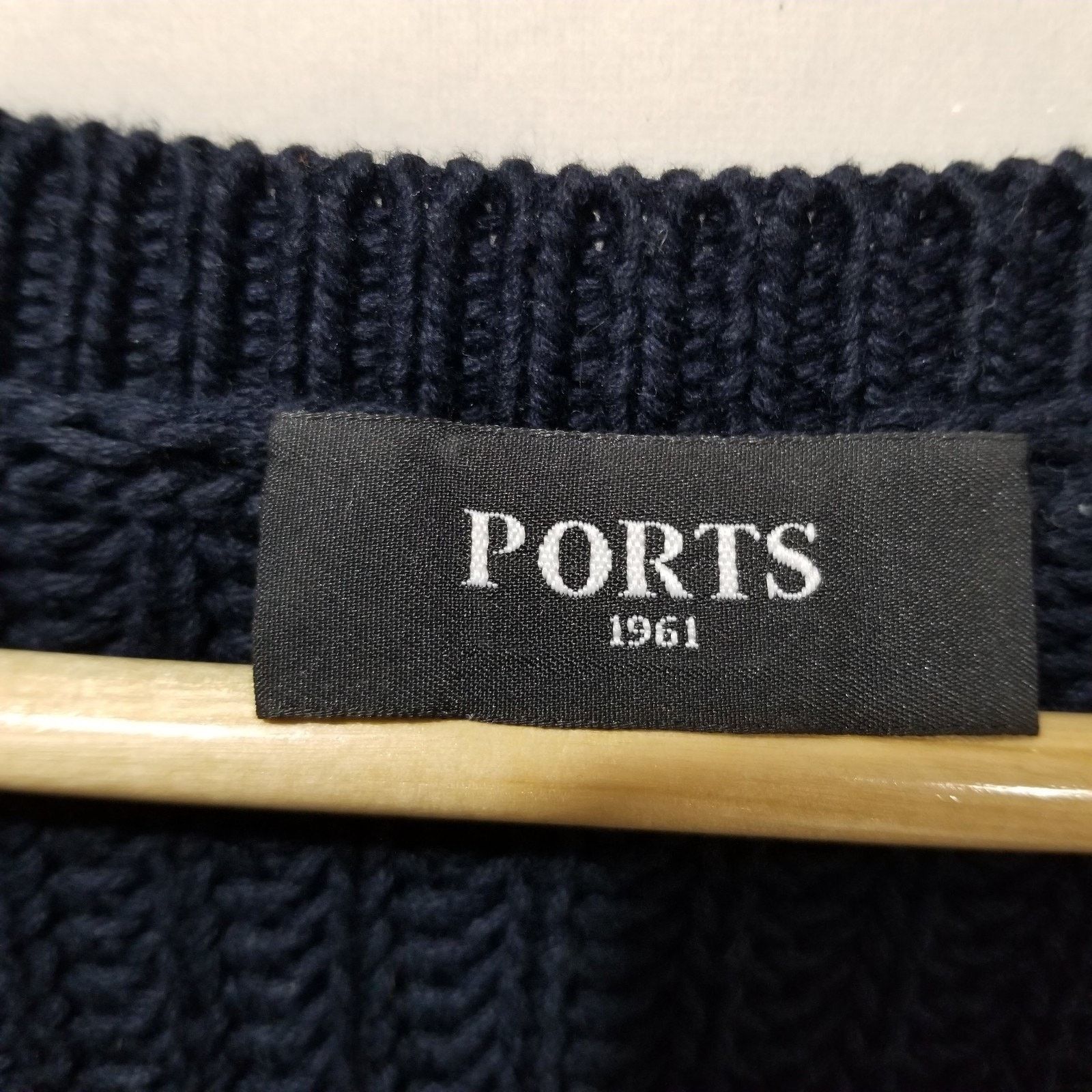 Other PORTS 1961 Sweater Size Small Gold Logo Button Knitwear $460 Size S / US 4 / IT 40 - 3 Thumbnail
