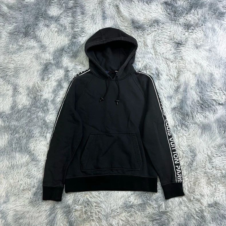 Louis Vuitton Louis Vuitton Labeled sweatshirt Size US M / EU 48-50 / 2 - 1 Thumbnail