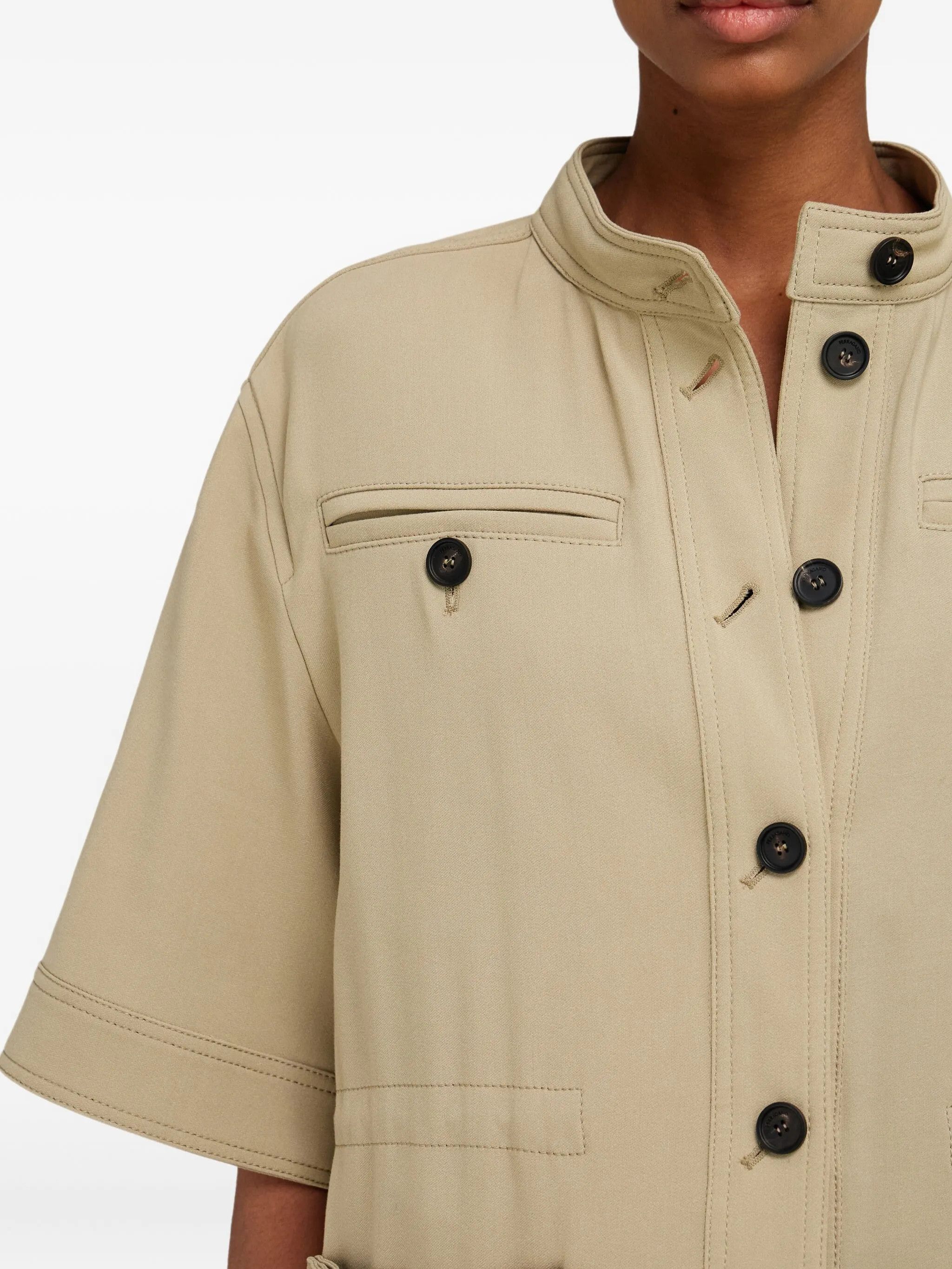 Salvatore Ferragamo o1s1rm0526 Short-sleeve Jacket in Beige Size S / US 4 / IT 40 - 6 Thumbnail