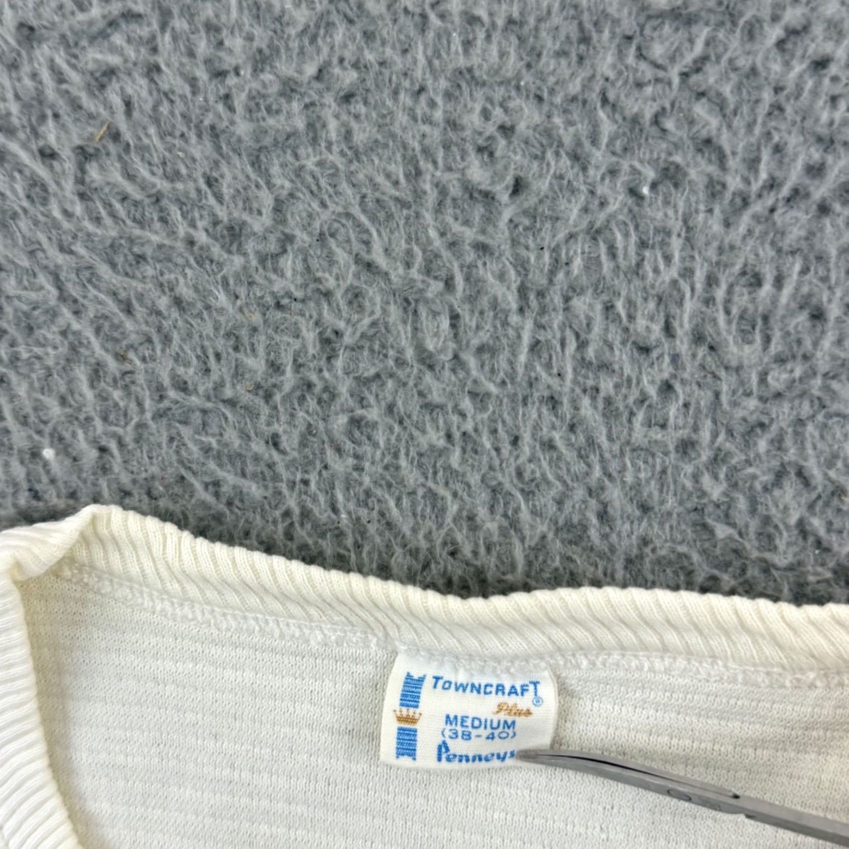 Vintage Vintage Penneys Towncraft Shirt Mens White 60s Waffle Knit Thermal Long Sleeve Size US M / EU 48-50 / 2 - 6 Thumbnail