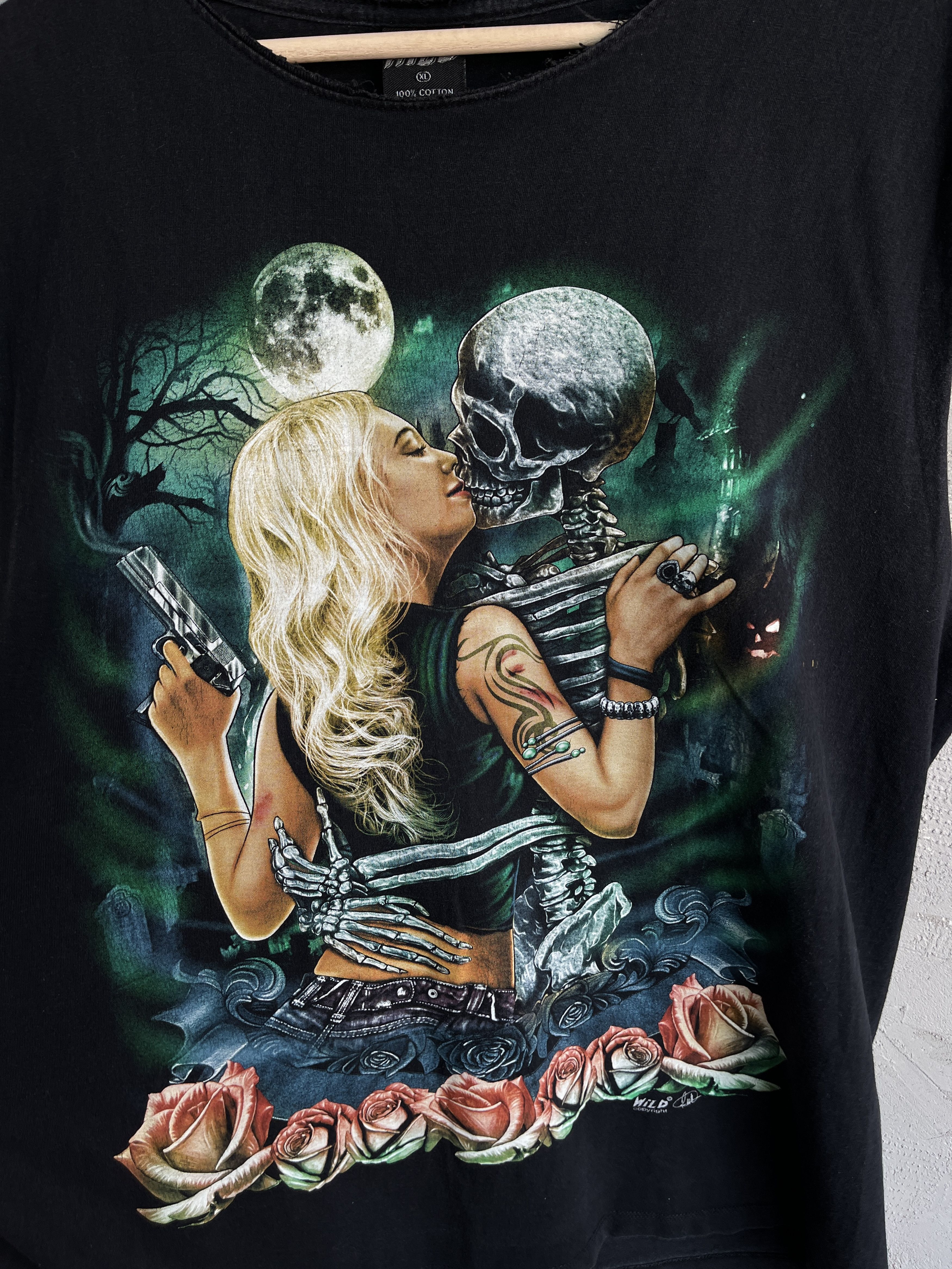Japanese Brand × Vintage Vintage 90s Y2K Wild Girl Skull Roses Sleeveless T Shirt Size US XL / EU 56 / 4 - 3 Thumbnail