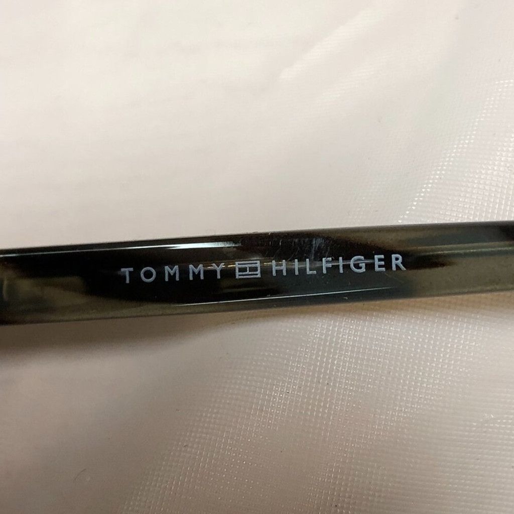 Tommy Hilfiger Tommy Hilfiger Round Frame Green Animal Print Sunglasses Size ONE SIZE - 4 Thumbnail