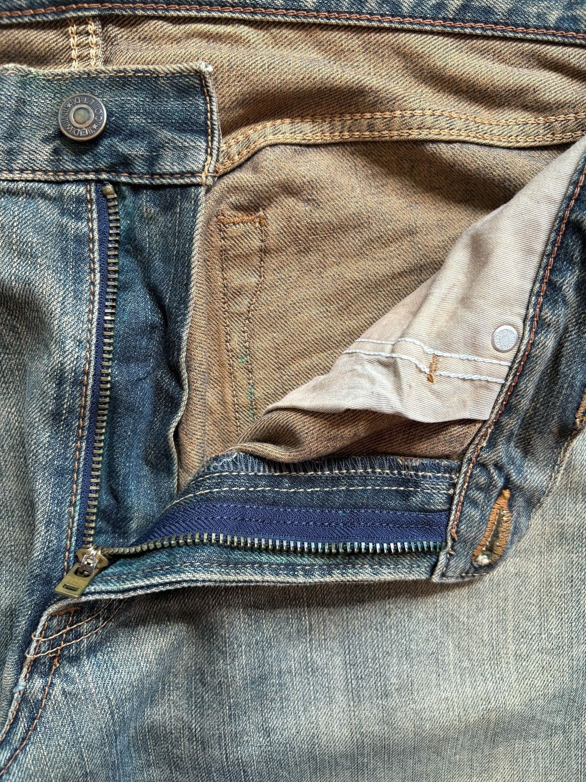 Edwin × Japanese Brand Vintage Edwin 403 Rusty Mud Wash Distressed Rip Loose Jean Size US 34 / EU 50 - 9 Thumbnail