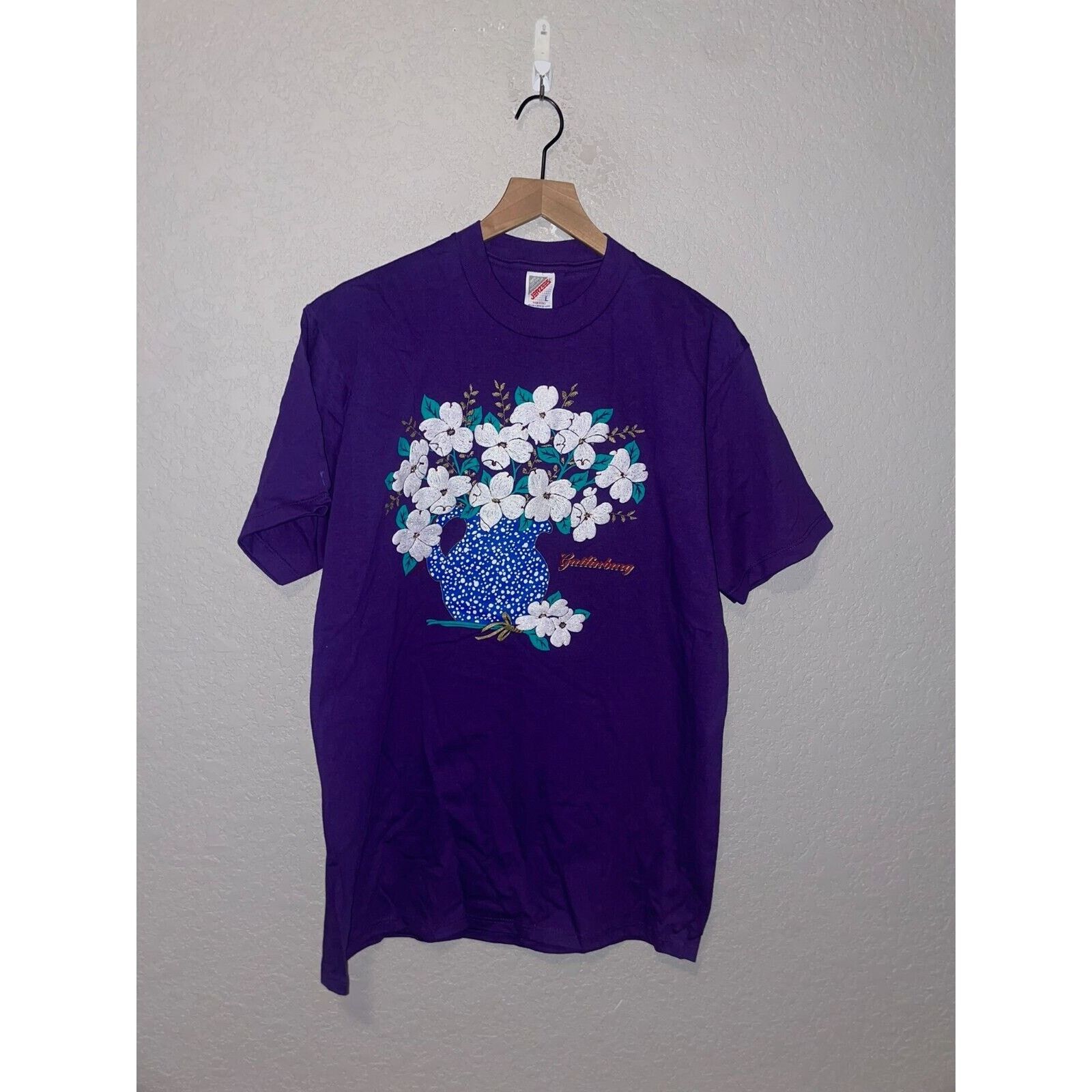 Jerzees Vintage Gatlinburg Shirt Tee TN Flower Purple Vase VTG 90s L Size US L / EU 52-54 / 3 - 1 Thumbnail