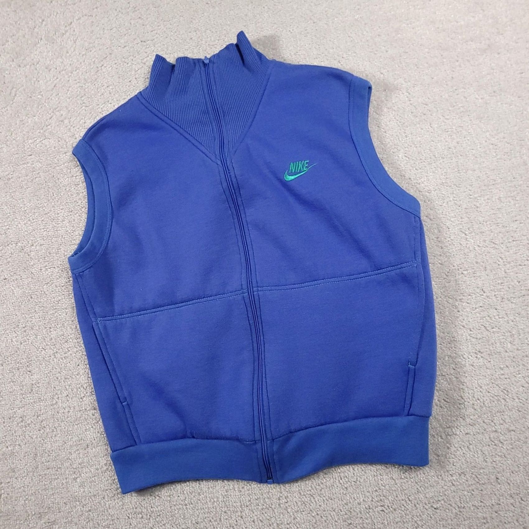 Nike VINTAGE Nike Vest Womens Large Blue Full Zip Sleeveless Retro Swoosh Fleece 90s Style Size L / US 10 / IT 46 - 2 Thumbnail