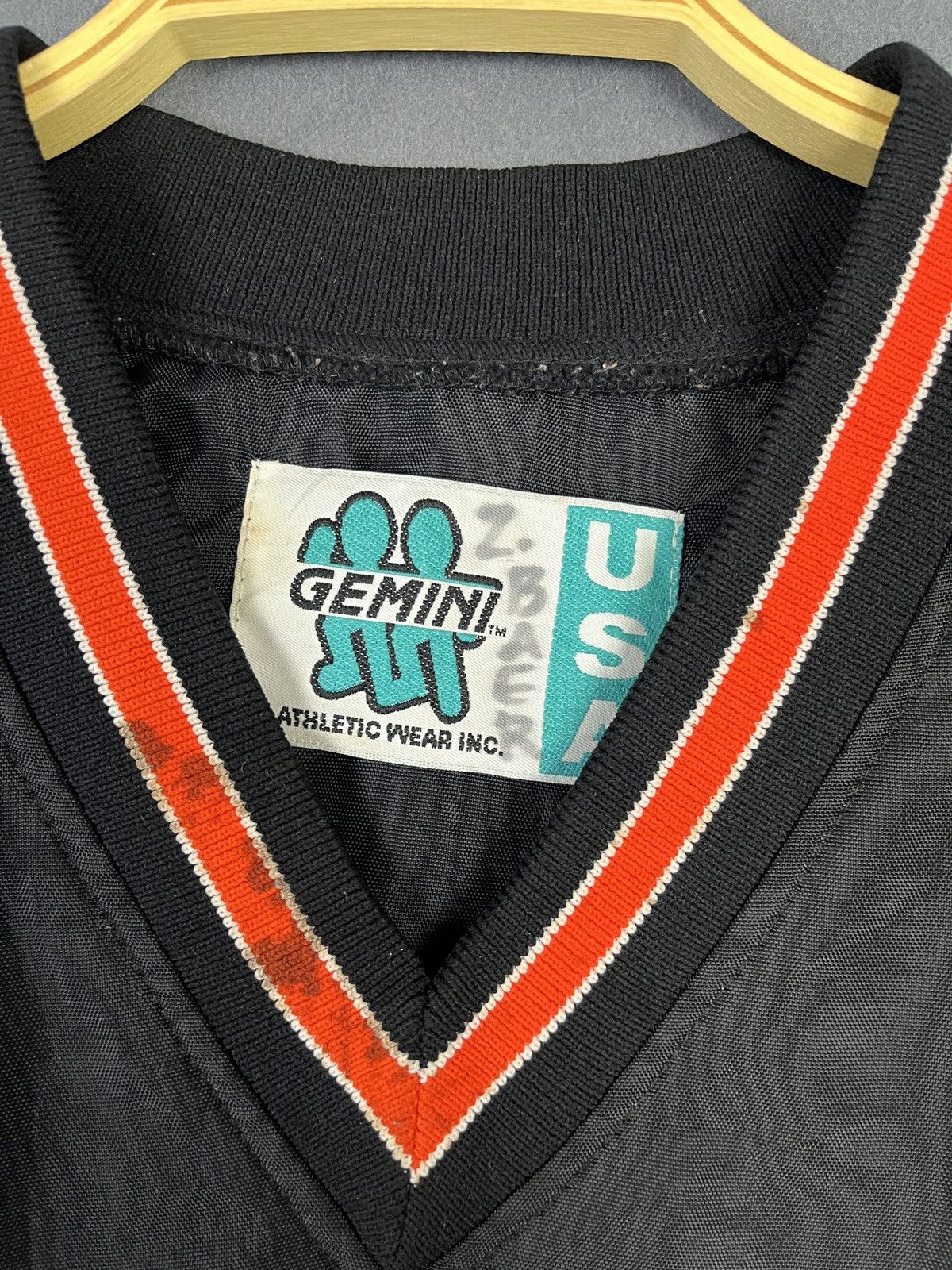 NHL × Vintage Vintage Lancers Gemini Sportswear Pullover Windbreaker Size US L / EU 52-54 / 3 - 8 Thumbnail