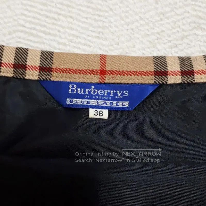 Other Burberry Khaki Wool Midi Skirt for Women. Size 24" / US 00 / IT 34 - 6 Thumbnail