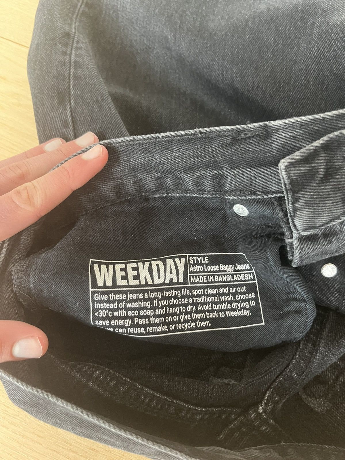 Weekday Weekday astro jeans Size US 28 / EU 44 - 3 Thumbnail