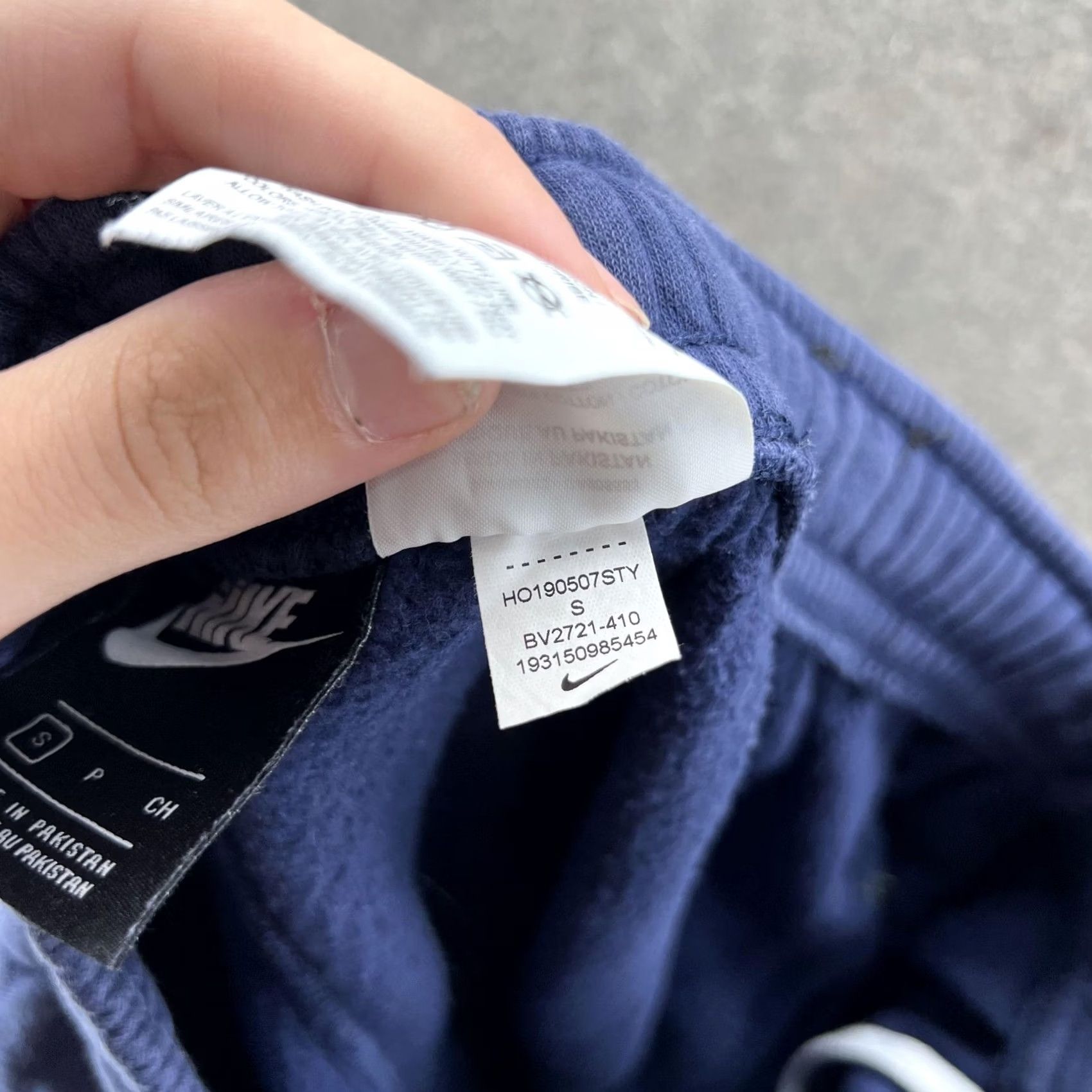Nike Nike Sweat Shorts Mens Small Blue Swoosh Logo Athletic 7 Inseam BV2721-410 Size US 29 - 4 Thumbnail