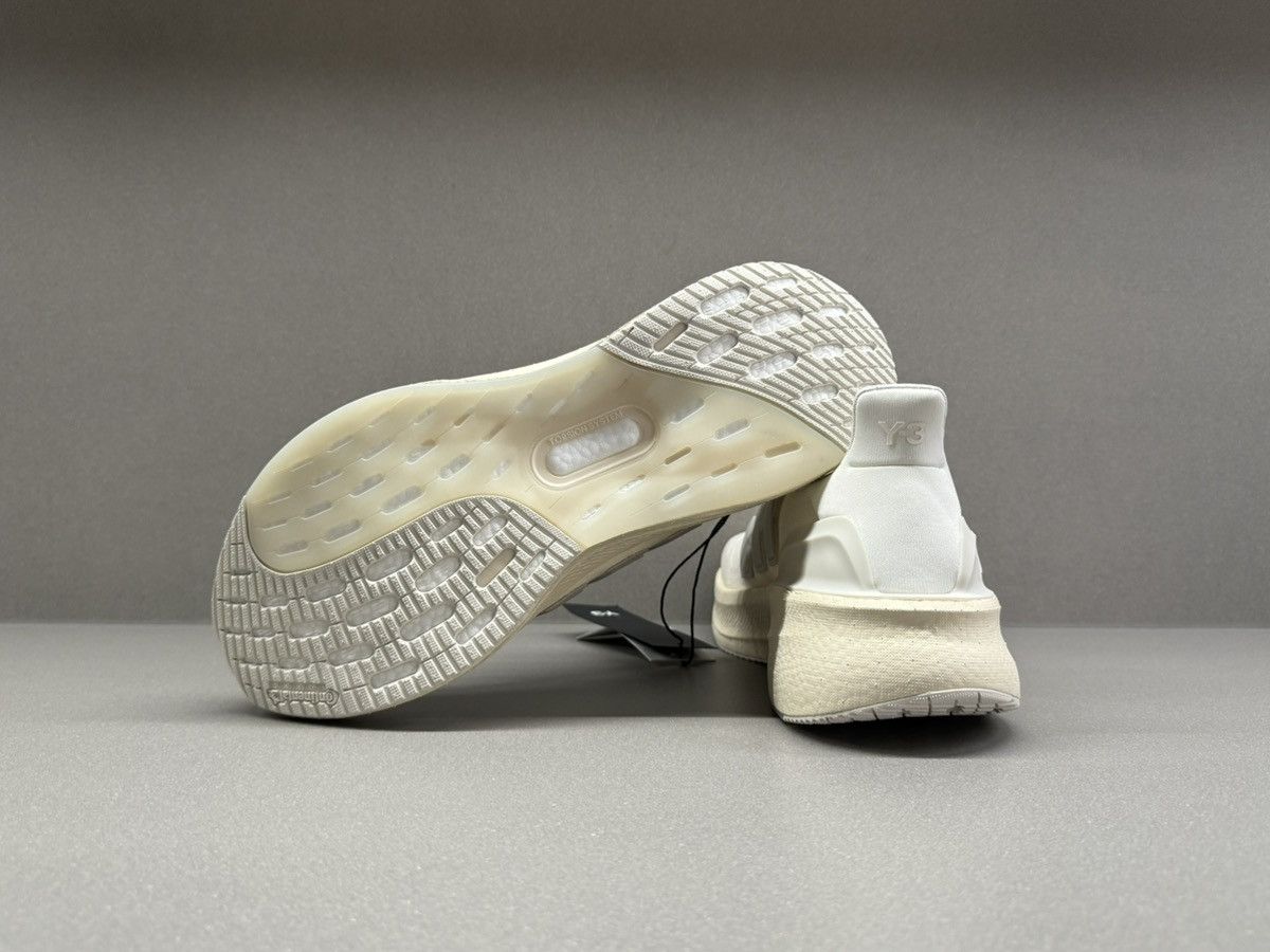 Y-3 Adidas Y-3 Ultra Boost 5 Off White Wonder White Size US 8.5 / EU 41-42 - 8 Thumbnail