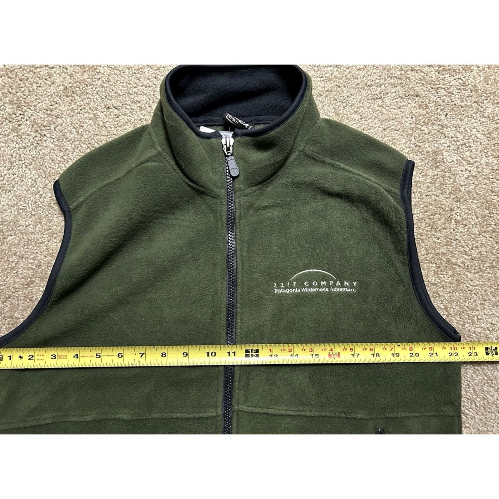 Patagonia VINTAGE NWT Patagonia Wilderness Adventure Company Men’s Size M Fleece Vest Full Zip Green Size US M / EU 48-50 / 2 - 8 Thumbnail
