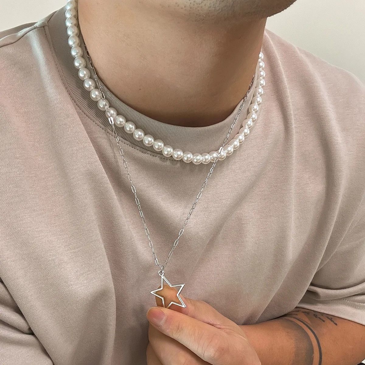 Vintage Luxury Star Pearl Necklace Size ONE SIZE - 2 Thumbnail