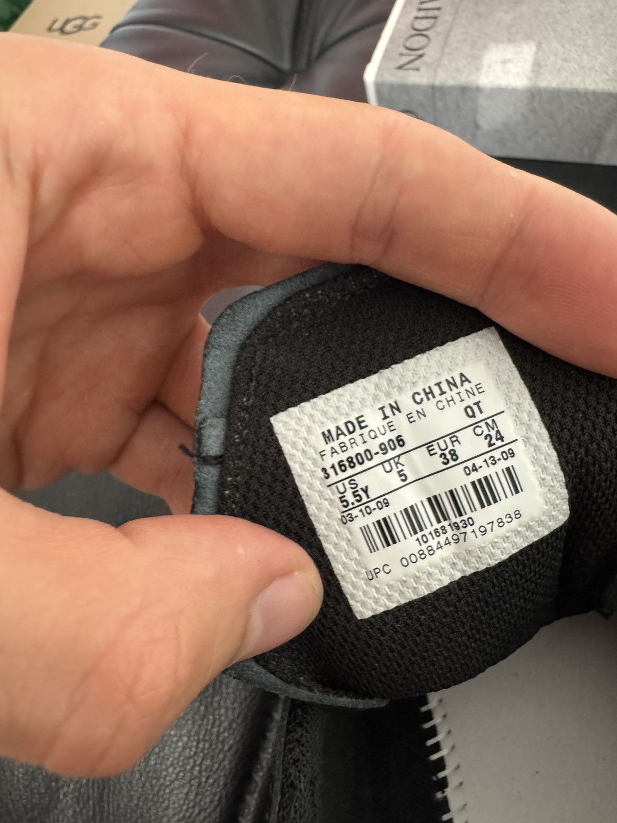 Nike Vintage Y2k Woman Nike Shox Low Sneakers Drill 00s Rave Hype Size US 7.5 / IT 37.5 - 8 Thumbnail