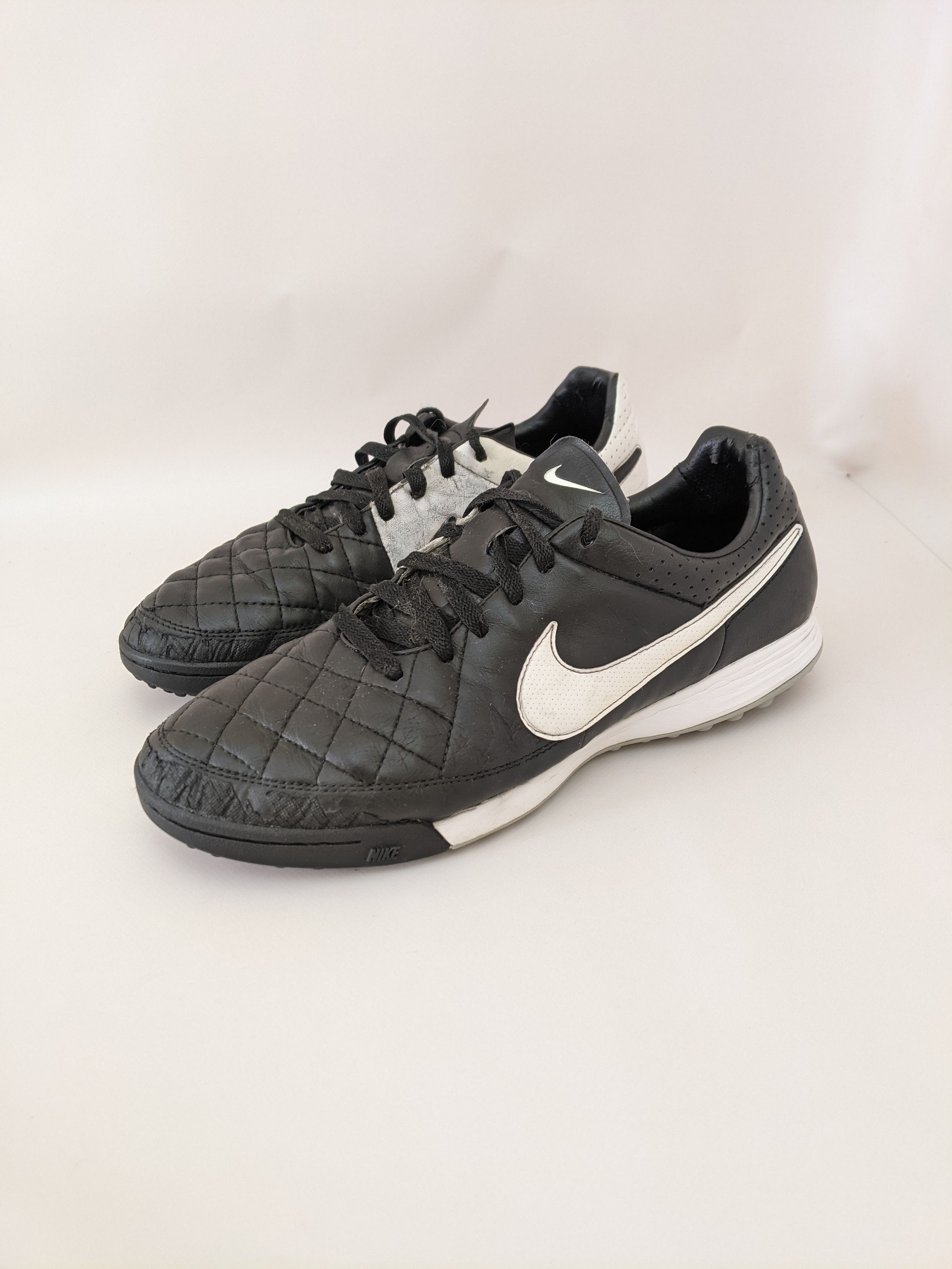 image of Nike Tiempo Legend V 5 Tf Soccer Football Cleats Boots in Black White, Men's (Size 10)