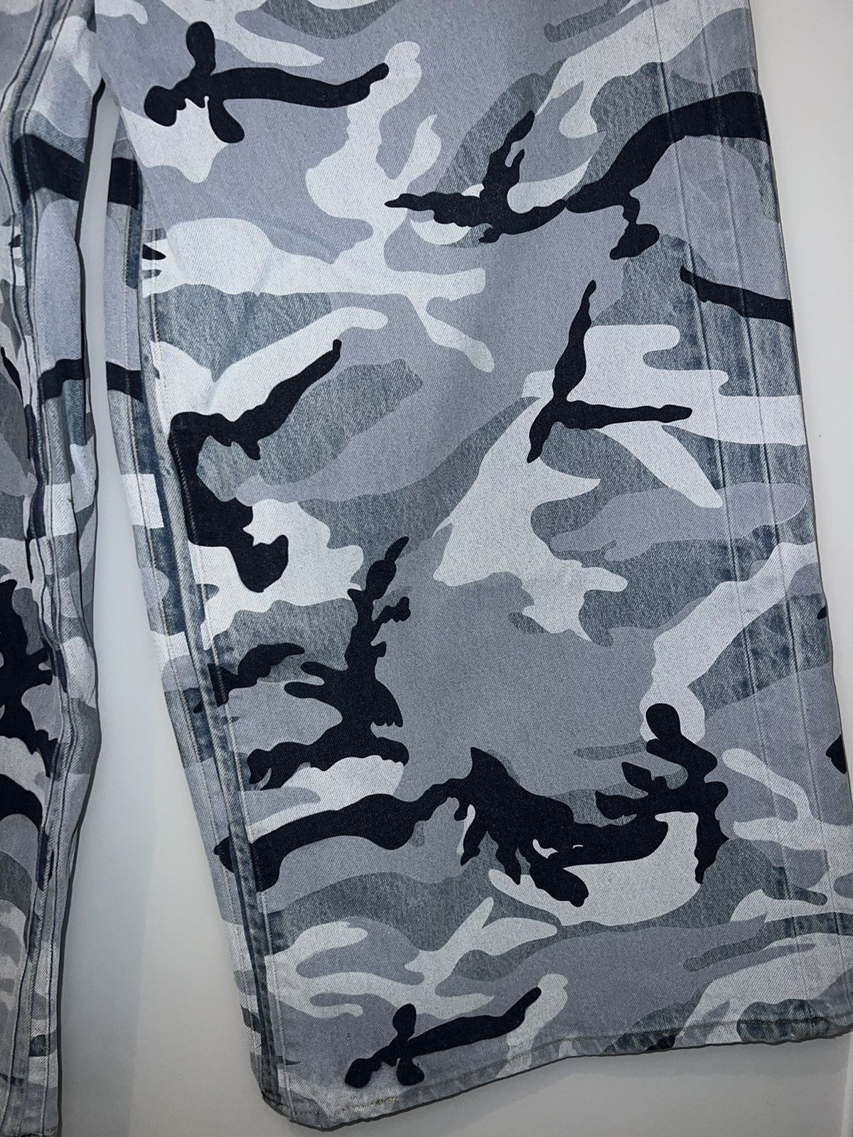 Vetements Camo Big Shape Jeans Size US 38 / EU 54 - 3 Thumbnail