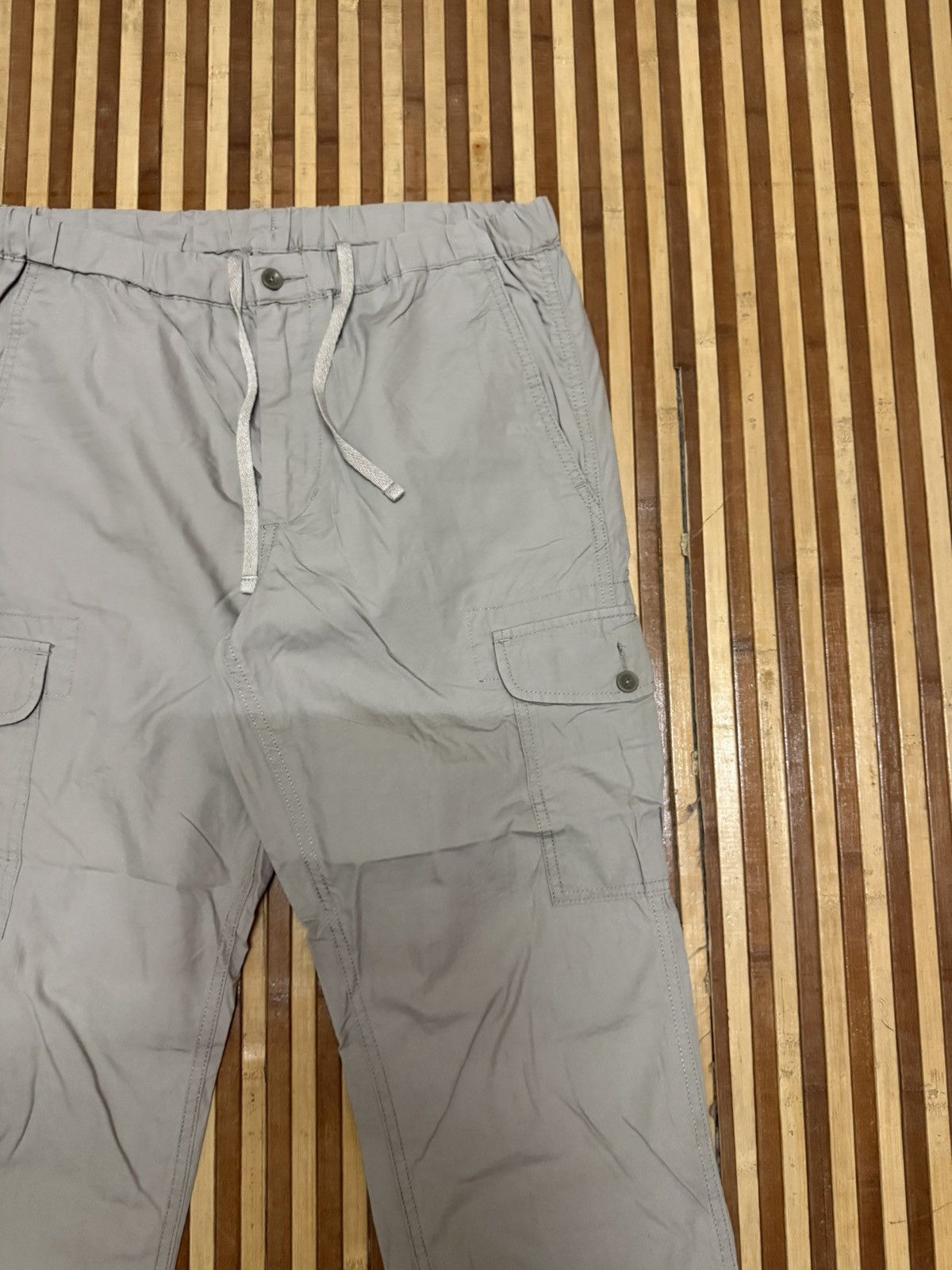 Uniqlo UNIQLO Cargo Pants Streetwear Multipocket W32X31 Size US 32 / EU 48 - 4 Thumbnail