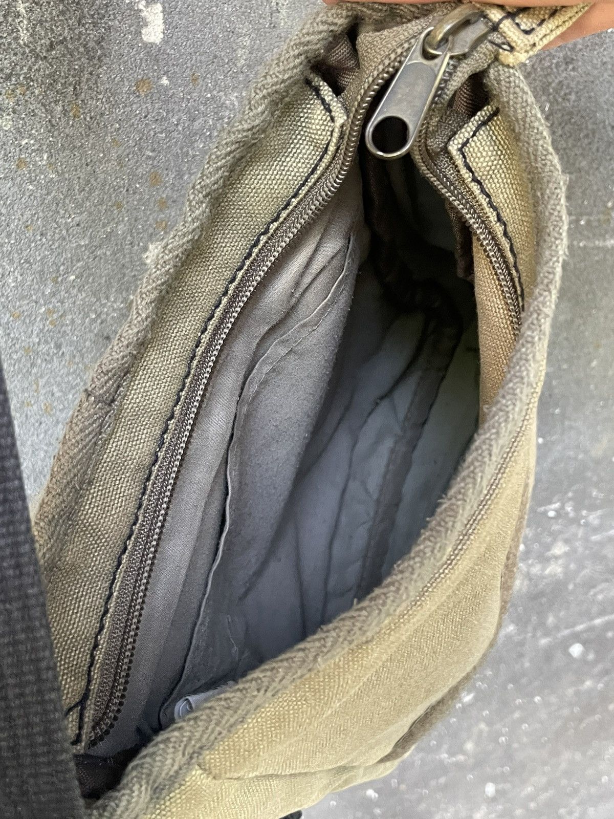 Quiksilver Vintage 00’s Quiksilver Bag Y2K Beige Messenger Surf Style Size ONE SIZE - 11 Thumbnail