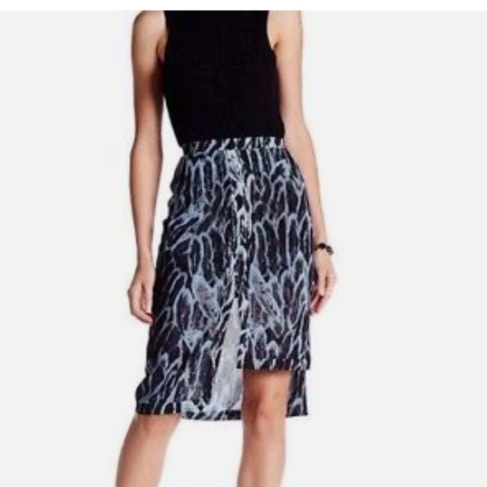 Halston Heritage Halston Heritage Tiered Hem Skirt, NWT, Size 2, MSRP $275 Size 26" / US 2 / IT 38 - 1 Thumbnail