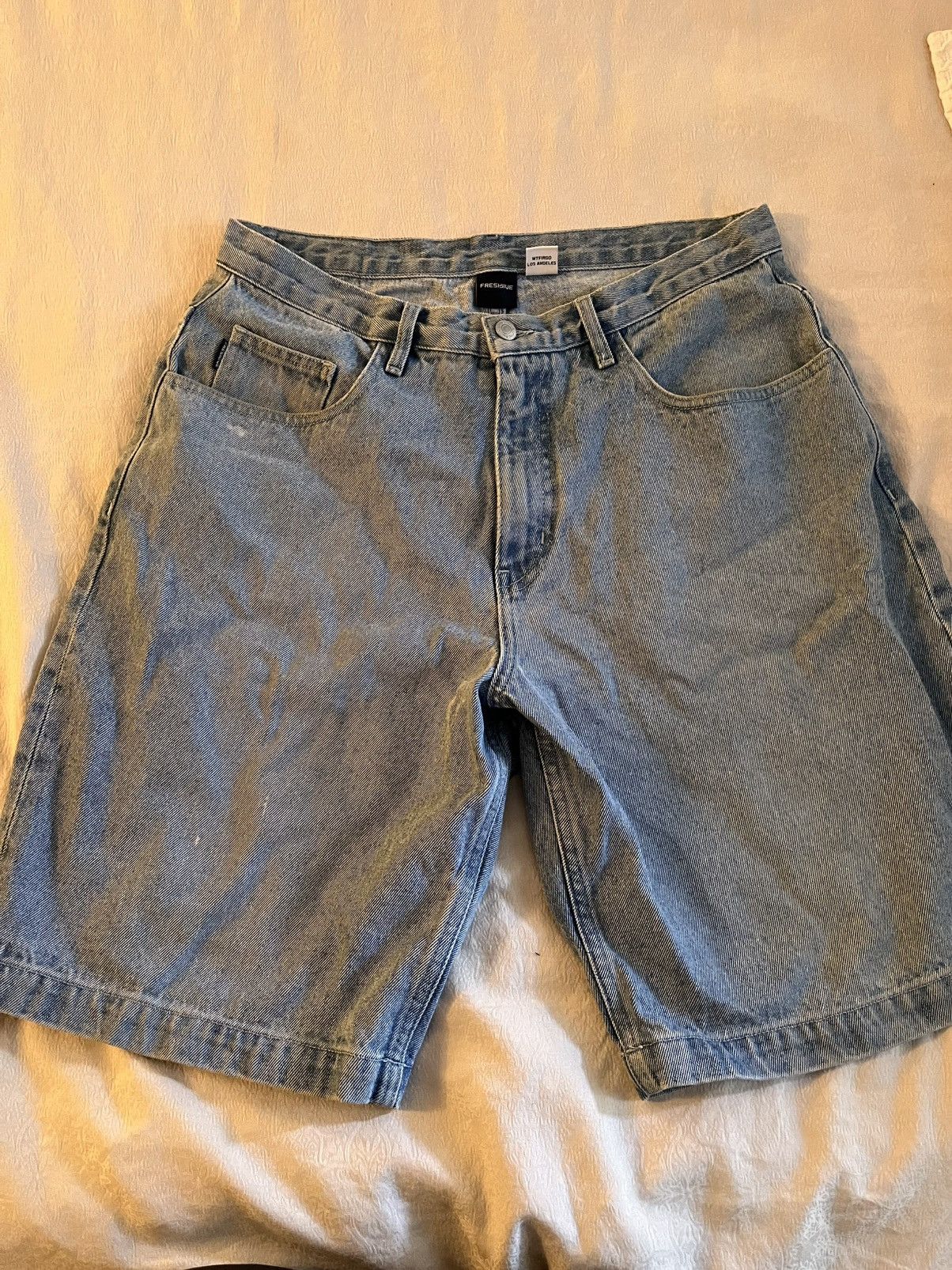 Freshjive Oversized Jean Shorts Size US 32 / EU 48 - 1 Thumbnail