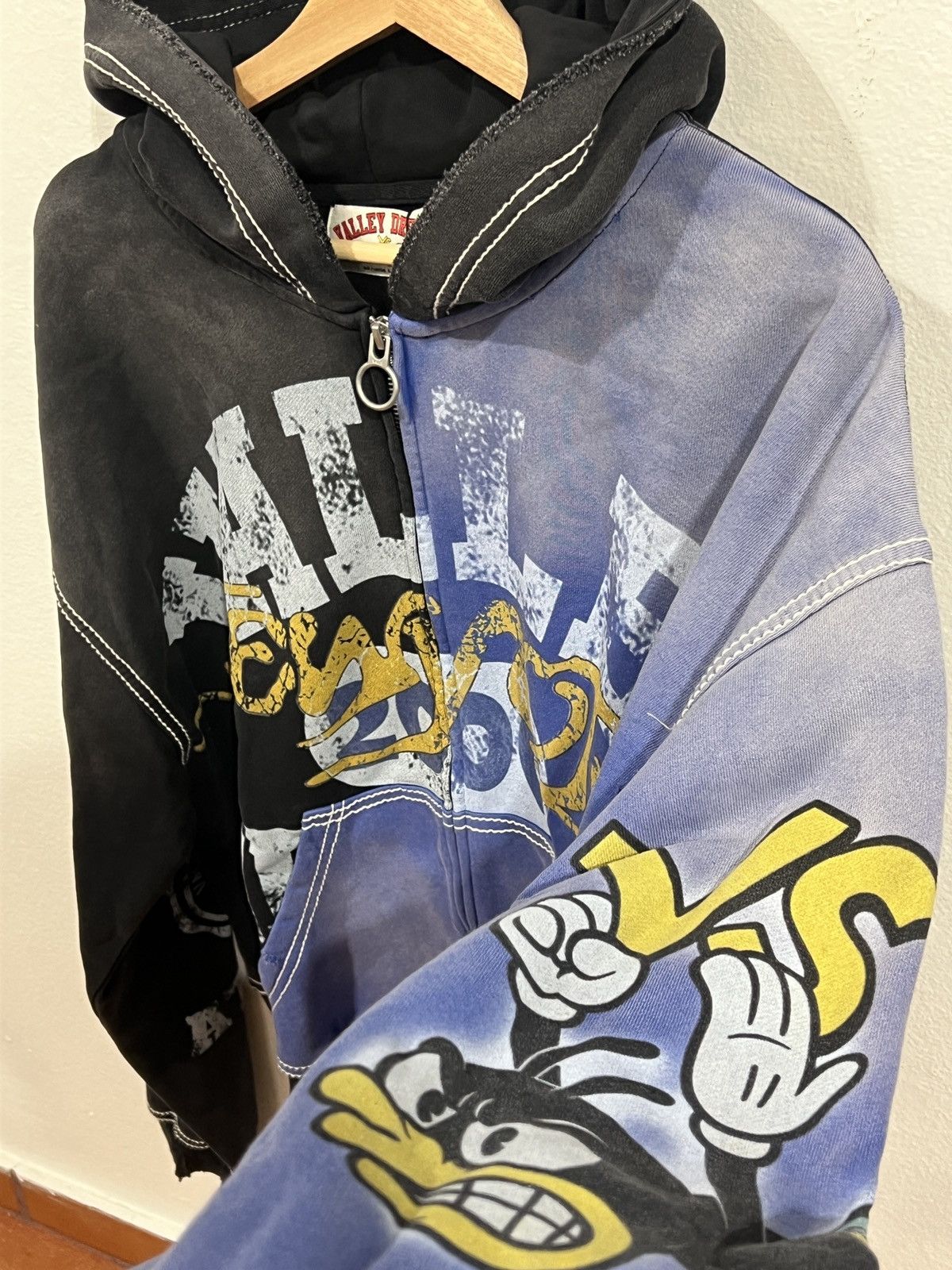 Vale Vale Forever Bipolar Big Zip Up Hoodie Size US XL / EU 56 / 4 - 3 Thumbnail