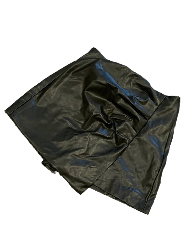 Zara Luxury Zara Black Skirt with shorts Size 26 Size 26" / US 2 / IT 38 - 1 Thumbnail