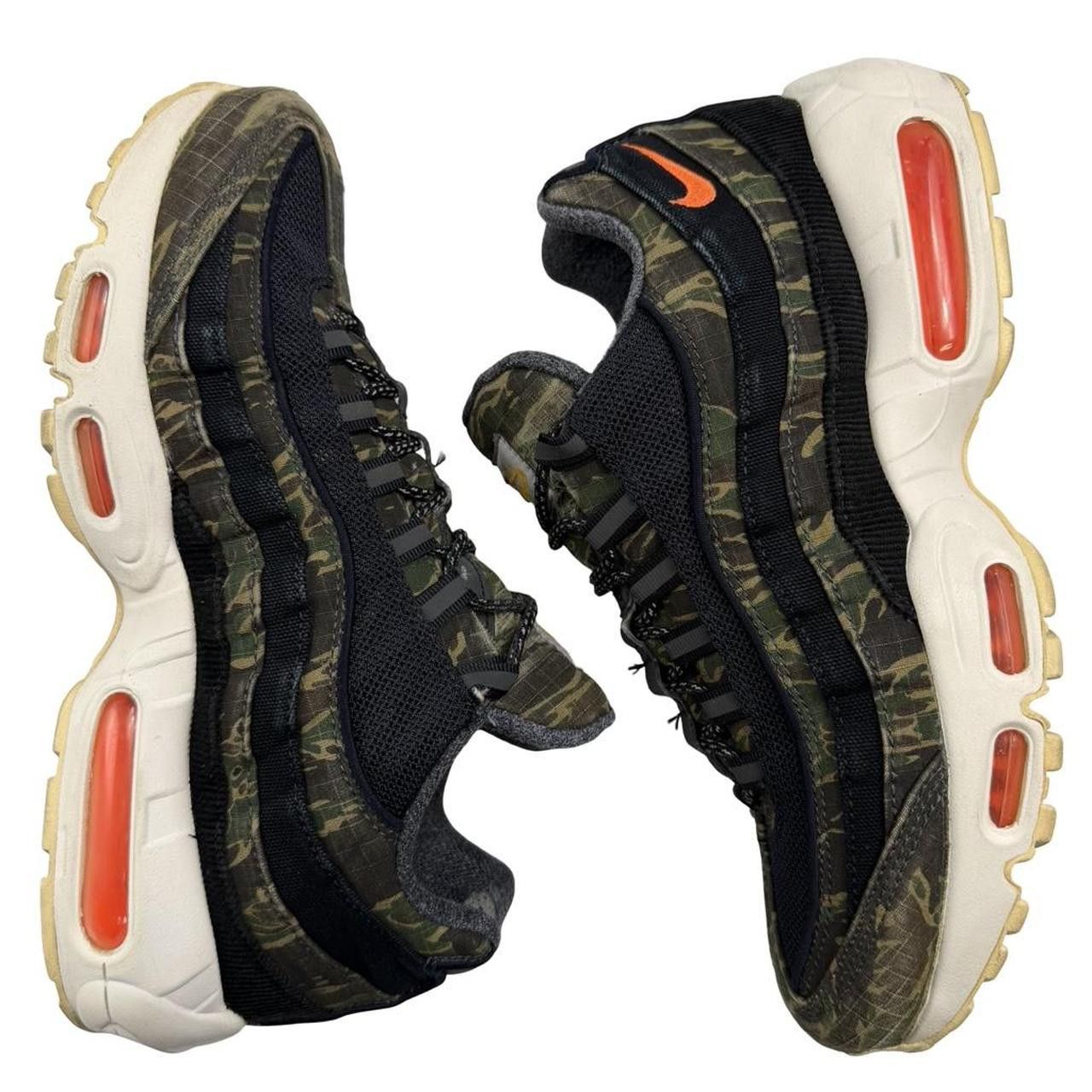 Carhartt Wip × Nike Nike x Carhartt WIP Air Max 95 Camo - Size US 8 / EU 41 Size US 8 / EU 41 - 4 Thumbnail