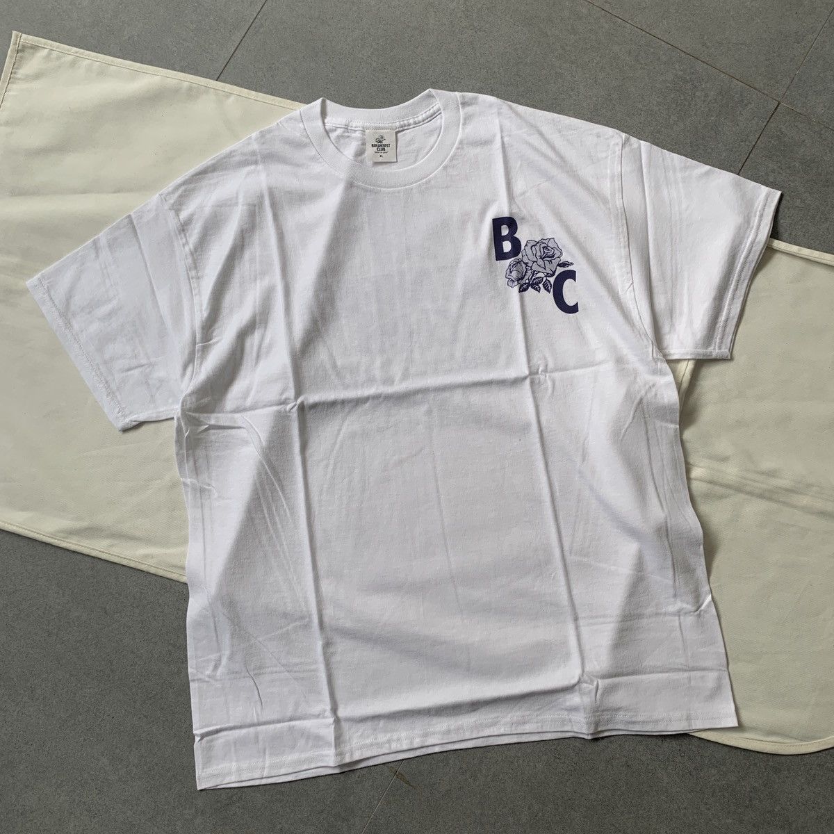 Japanese Brand Breakfast club tokyo tee Size US XL / EU 56 / 4 - 2 Thumbnail