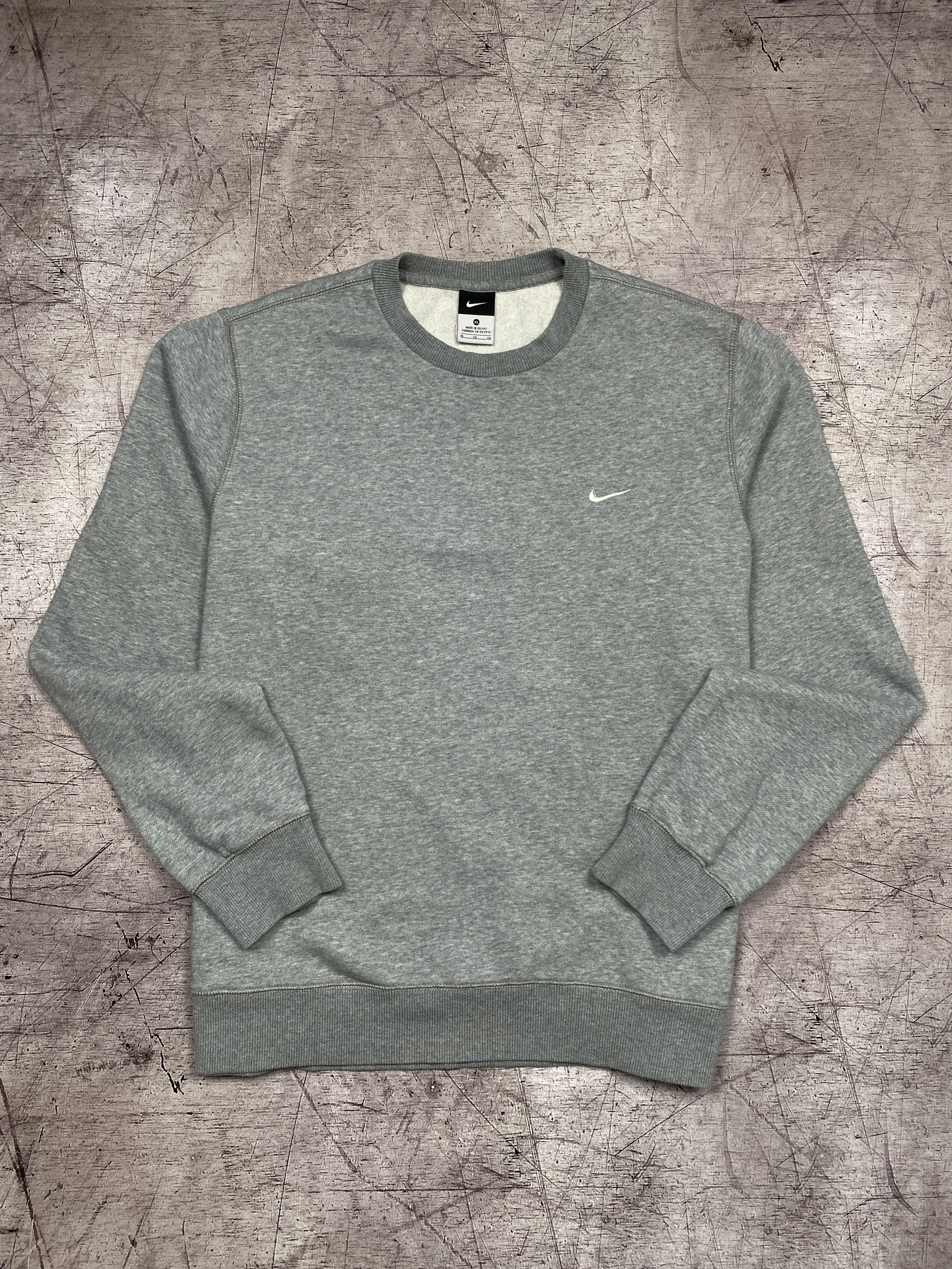 Nike Nike Mens Crew Neck Sweatshirt Y2K Size US XL / EU 56 / 4 - 1 Thumbnail