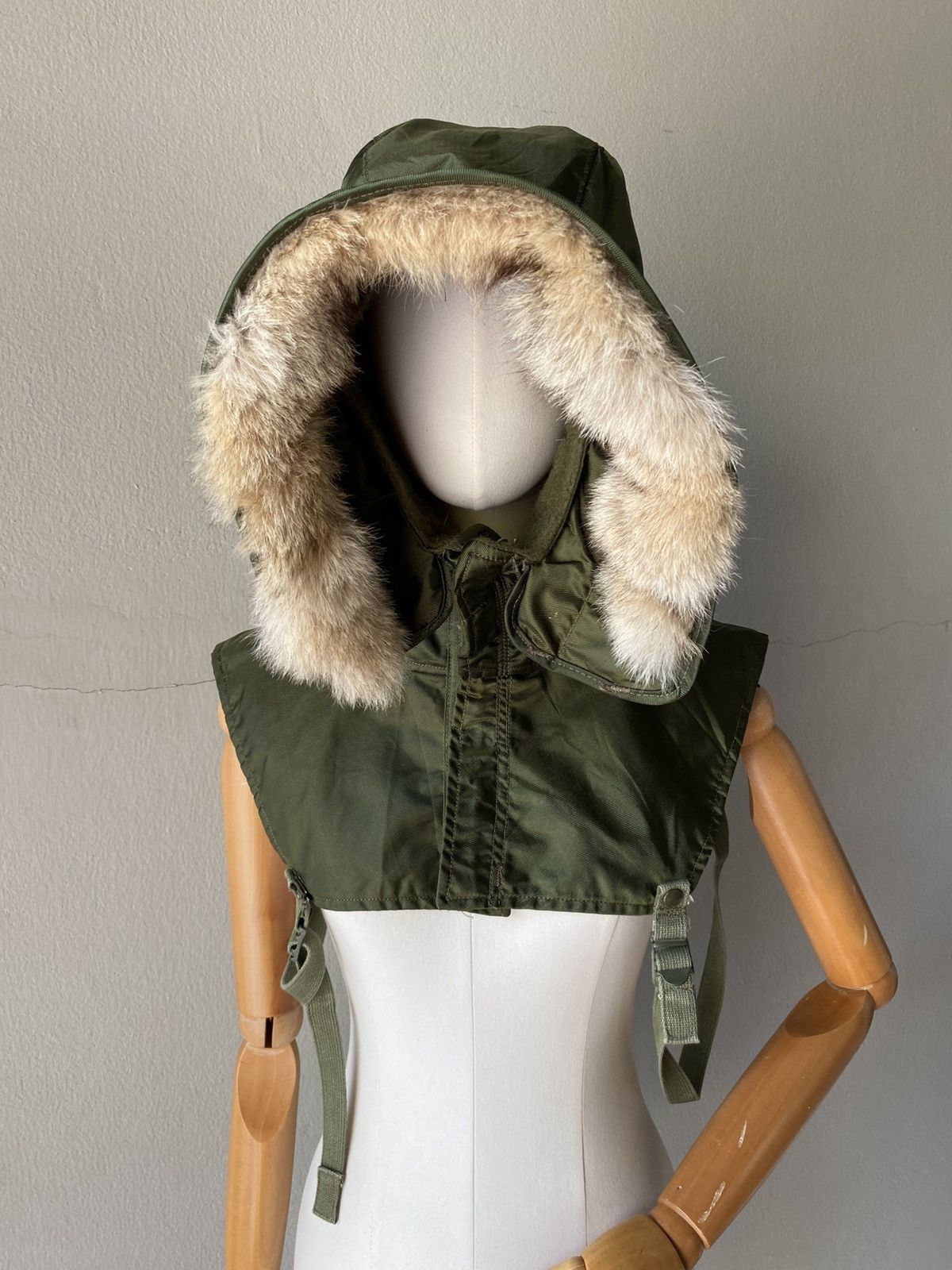 Other Military-Inspired Detachable Hood Size ONE SIZE - 2 Thumbnail