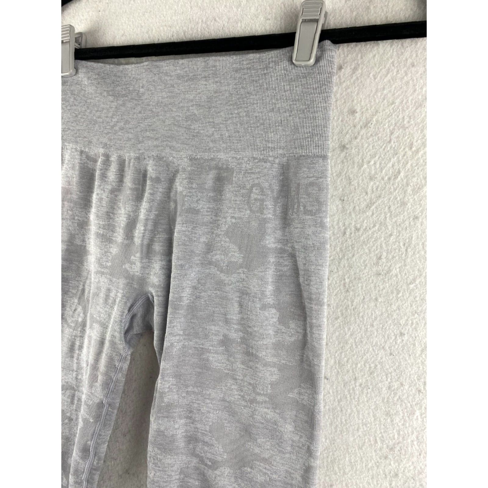 Gymshark Gymshark Leggings Womens XS Gray High Waist Seamless Stretch Compression Active Apparel Womens XS Gray Camouflage Modern Athleisure Size 26" / US 2 / IT 38 - 6 Thumbnail
