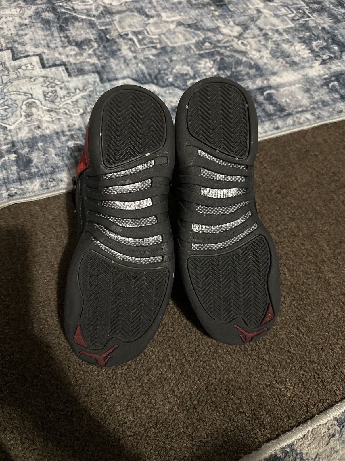 Jordan Brand Reverse Flu Game - Boys Size US 6 / EU 39 - 5 Thumbnail