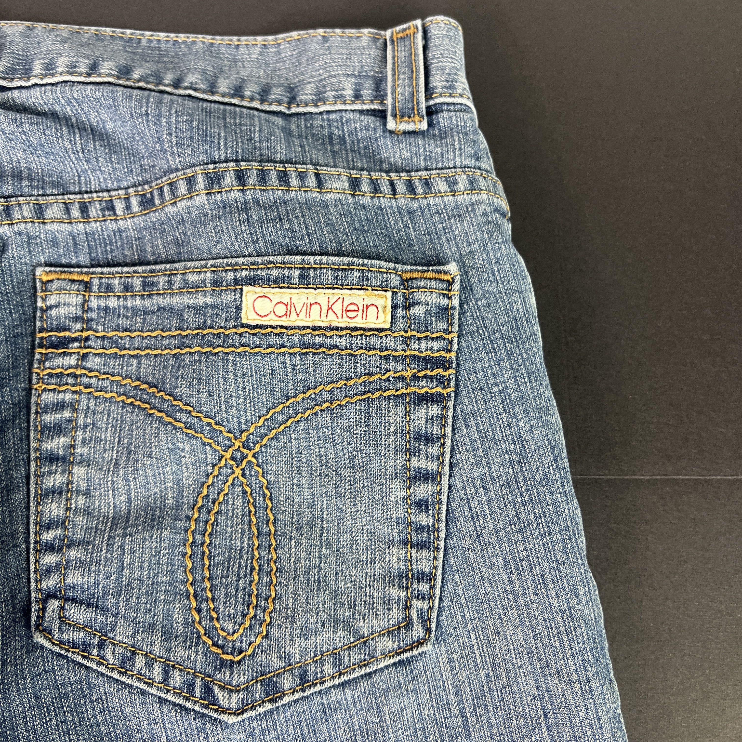 Calvin Klein Y2K Calvin Klein Jeans Low Rise Flare Blue Faded Denim Size 30" / US 8 / IT 44 - 12 Thumbnail