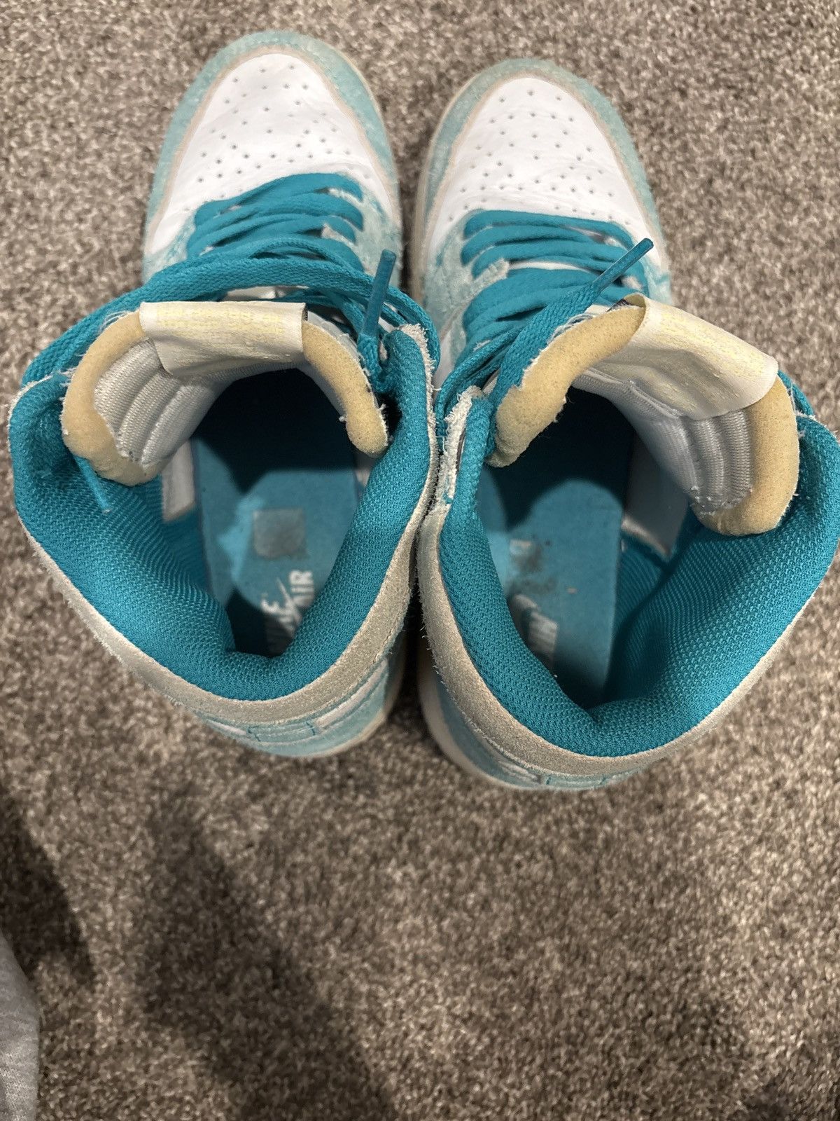 Jordan Brand Jordan 1 Retro High Turbo Green (GS) Size US 7 / EU 40 - 6 Thumbnail