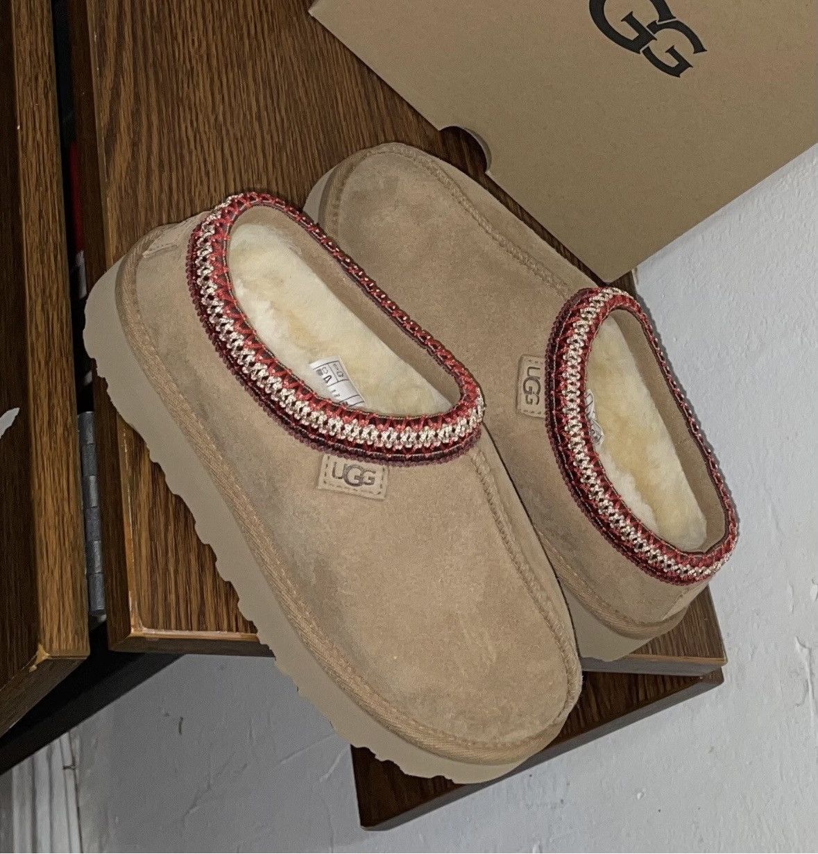 Ugg UGG Tasman Regenerate Chestnut Suede Slippers Size US 5 / IT 35 - 1 Thumbnail