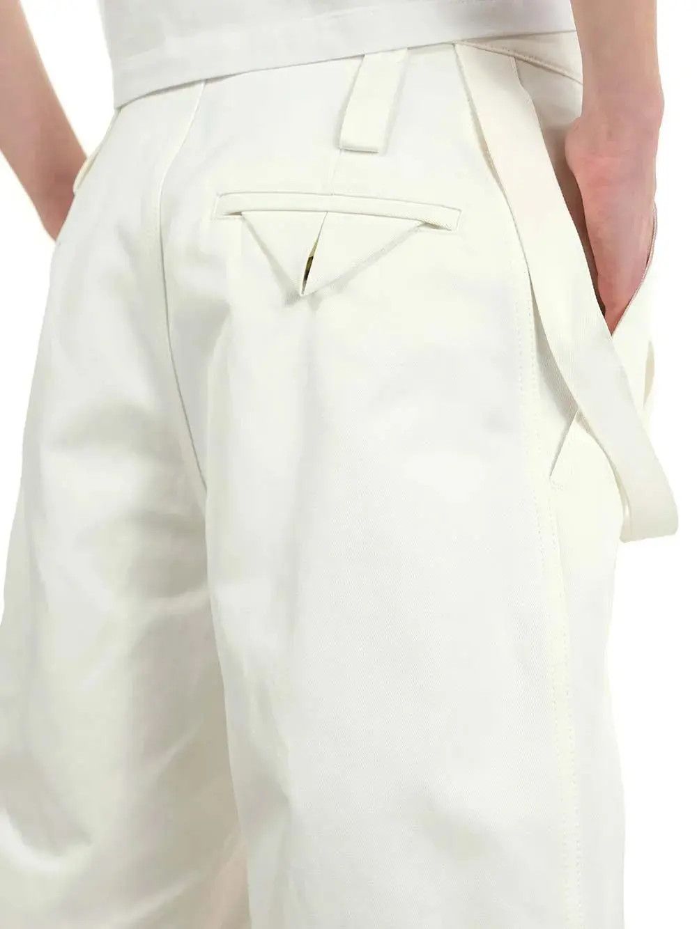 Bottega Veneta o1n1vont0325 Dense Cotton Twill Short in White Size 25" / US 0 / IT 36 - 5 Thumbnail