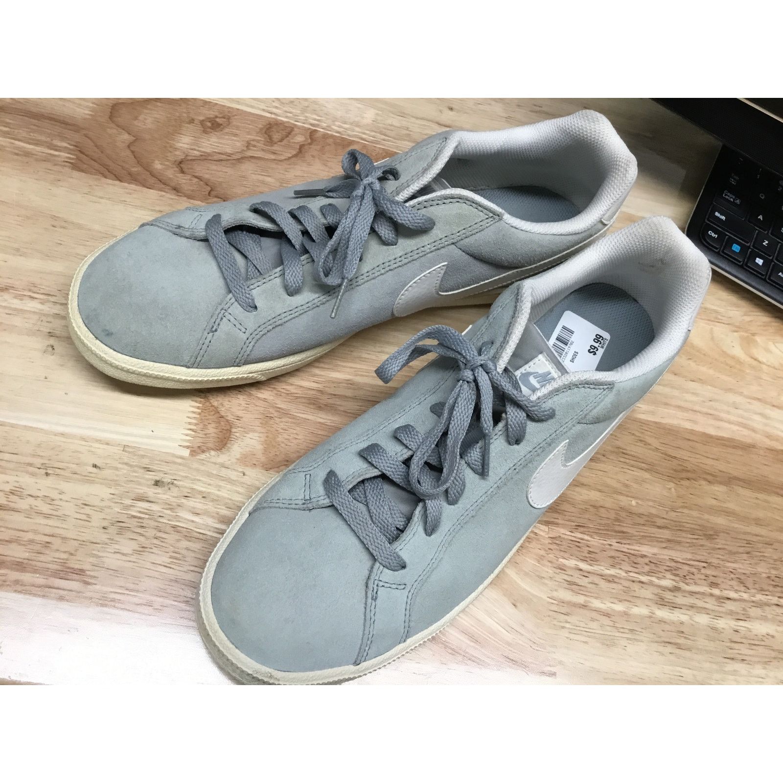 Nike Nike 653485-010 Sneakers Men's US 12 Gray Suede Casual Shoes Size US 12 / EU 45 - 4 Thumbnail