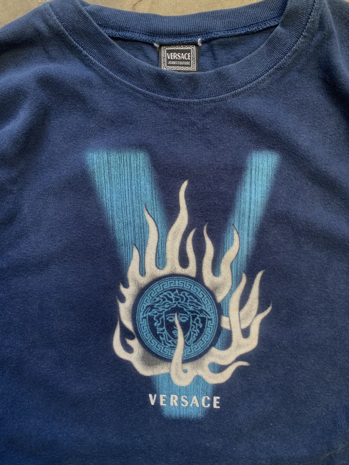 Versace Versace jeans co Flames Logo y2k Size US M / EU 48-50 / 2 - 2 Thumbnail