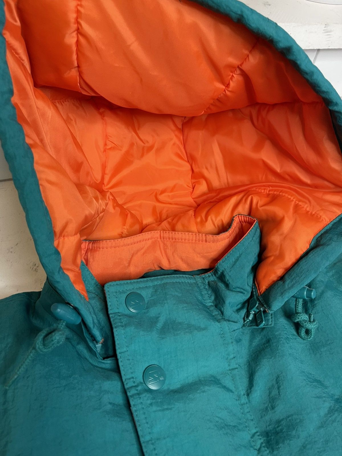 Apex One × Pro Line Miami Dolphins NFL Pro Line Apex One Starter Jacket XL VGC! Size US XL / EU 56 / 4 - 8 Thumbnail